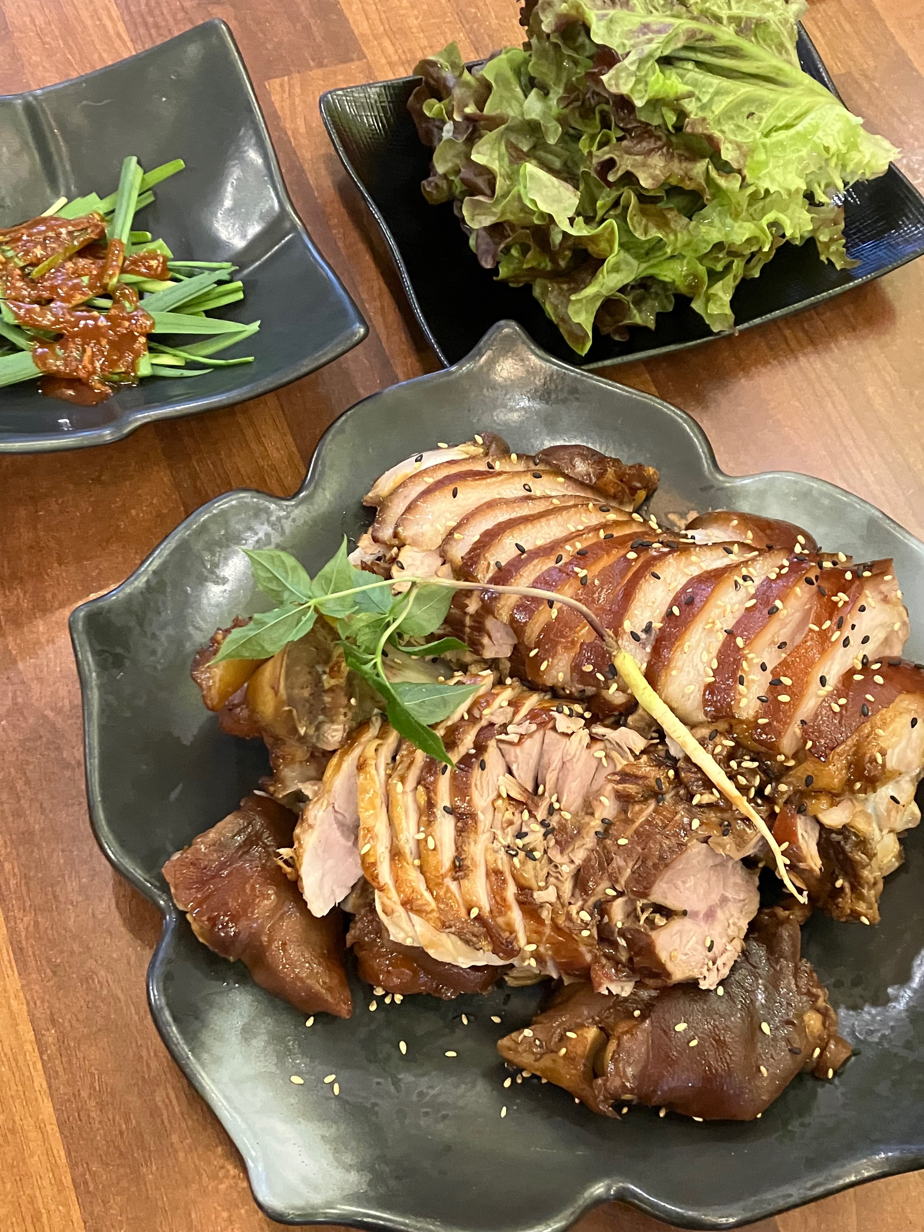 진짜 맛도리 ㅠㅠ 너무너무 맛있어요 !!!! 족발맛집 찾으신다면 지대족발 꼭 가세요.. - 불당동 맛집 지구대표시래기해장국&족발 불당동본점