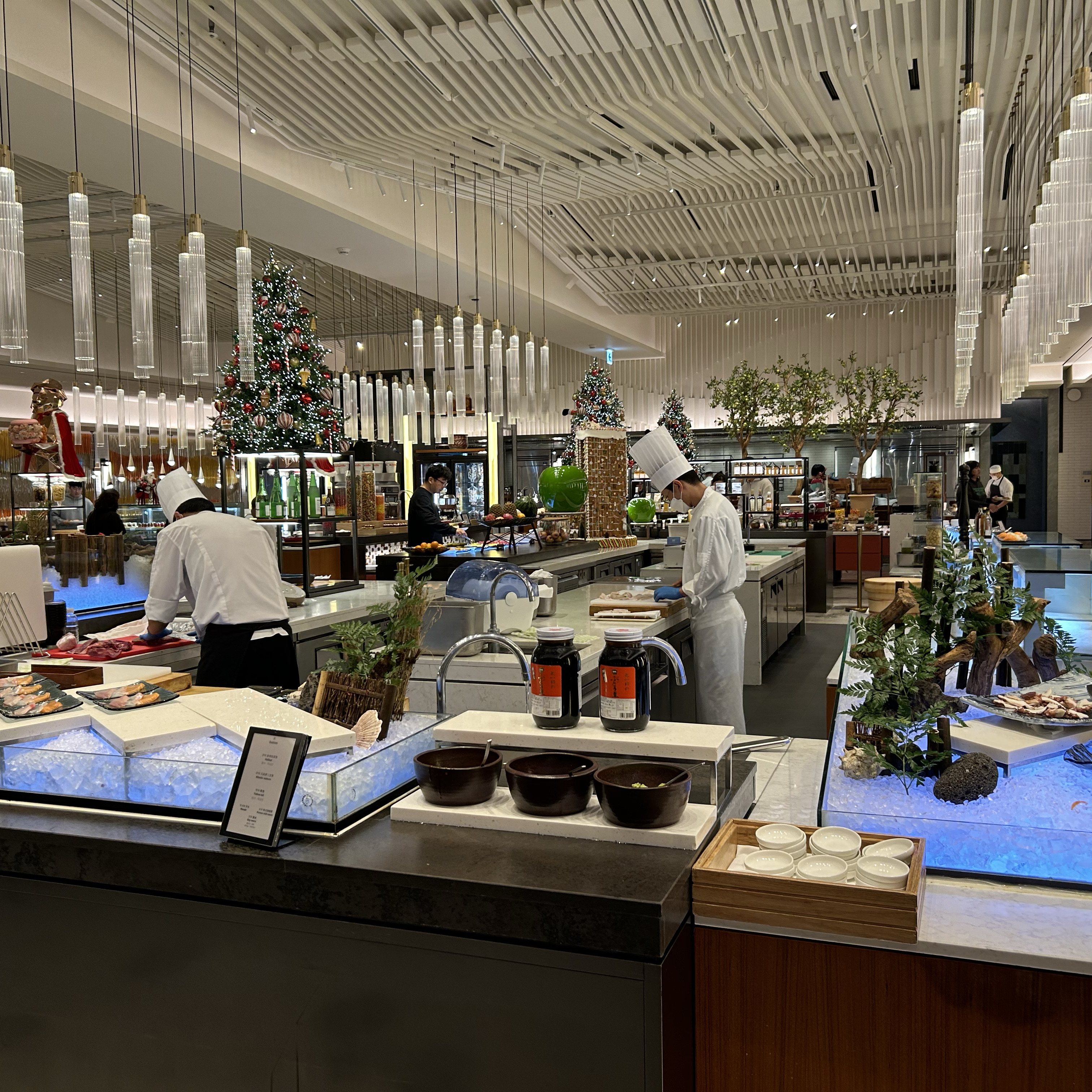 부모님 모시고 여행하는데 전날 미리 가서 런치 예약 후 결제 미리하고 오픈런🏃 - 제주 맛집 제주 드림타워 그랜드 키친