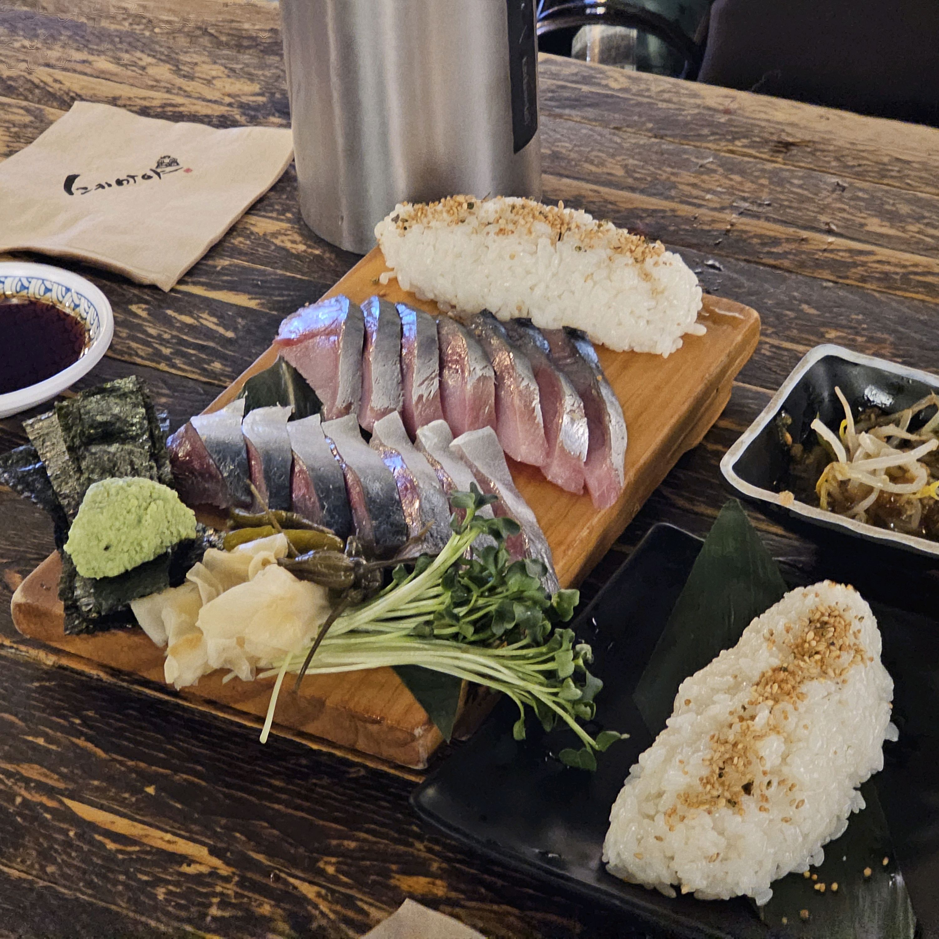 집가까운 동네여서 자주 가봤던 곳이였는데 자리가 없어서 못들어갔던 적이 많았는데 이번에는