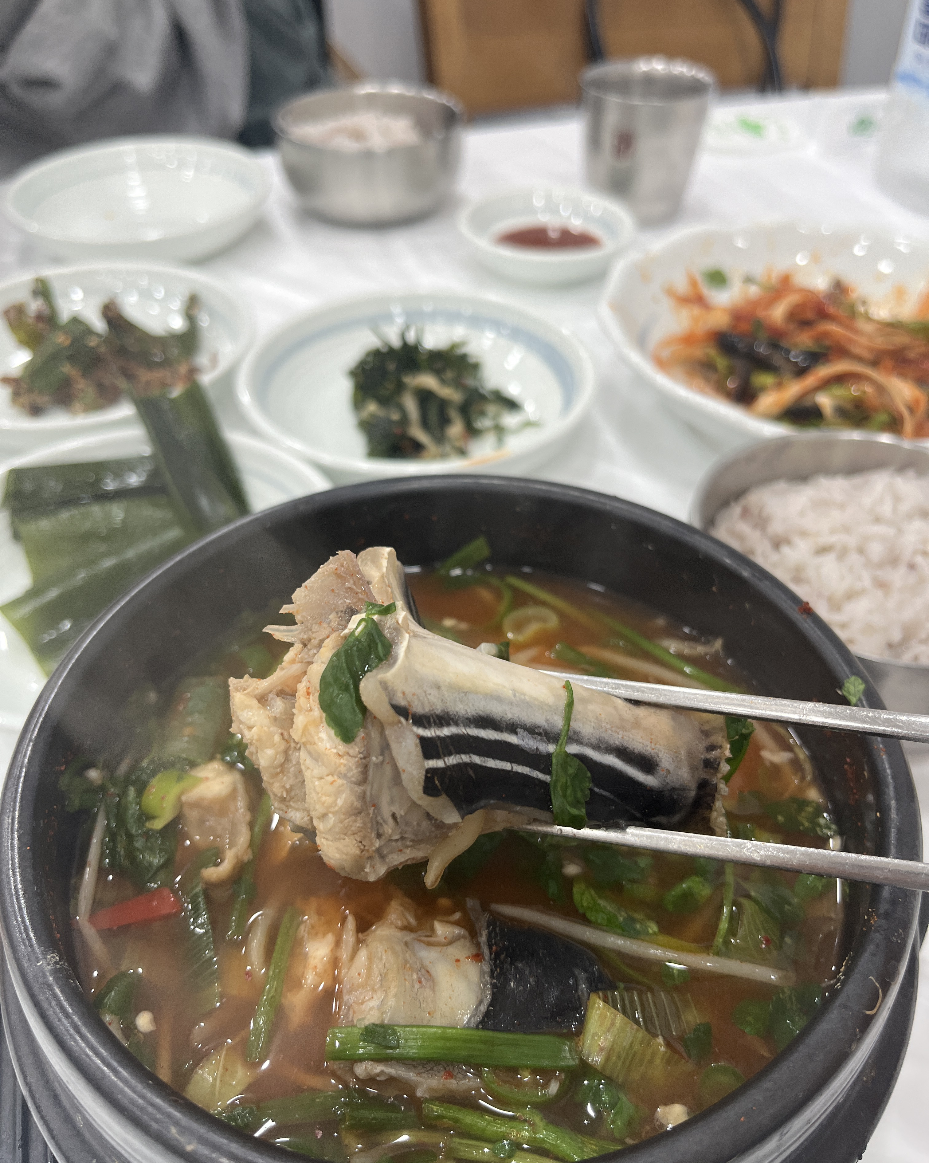 와 최곱니다 너무 맛있어요!!!!!!! 알바오셨다는 이모님도 완전 친절하시고 감사히 잘 먹