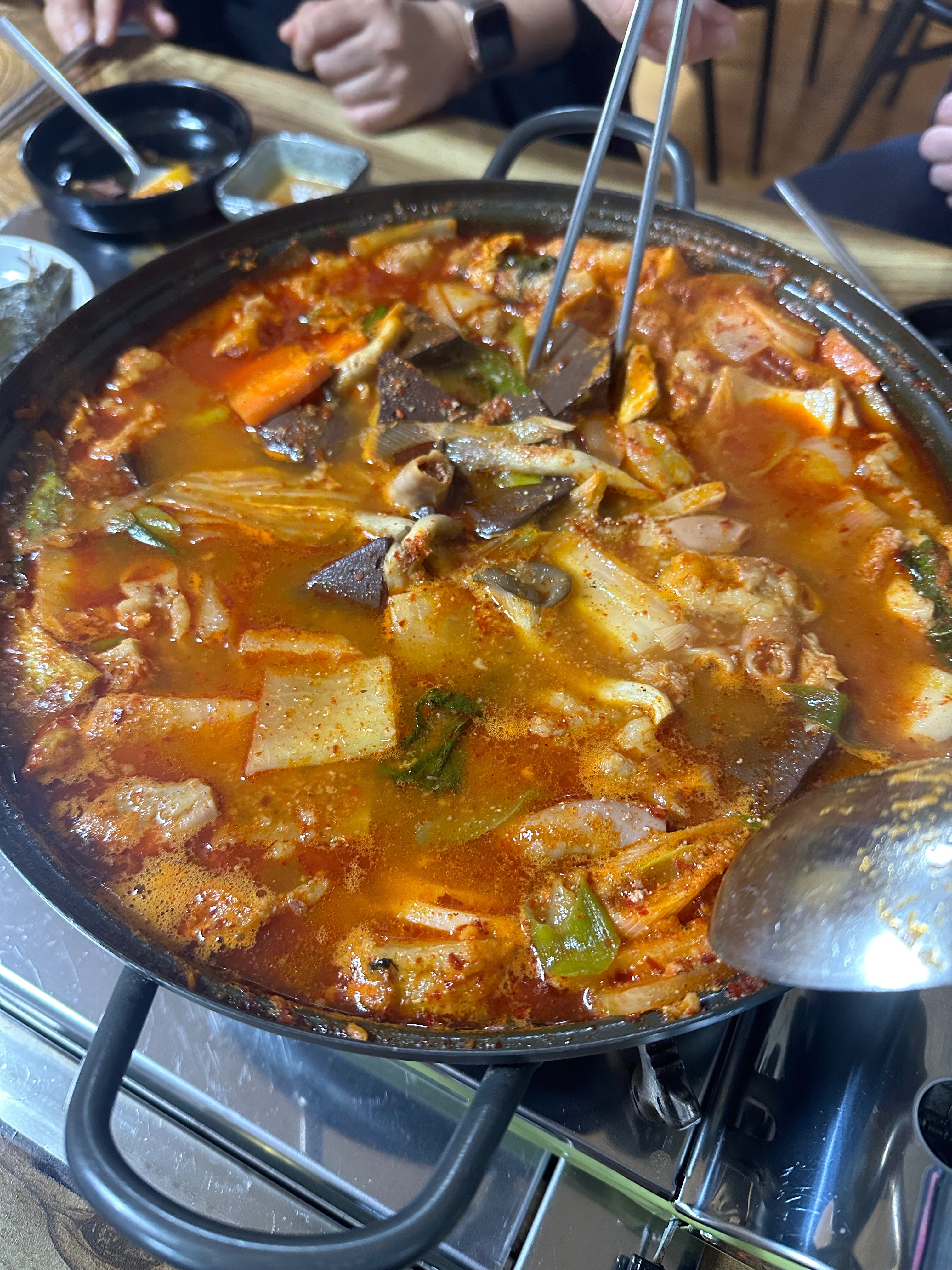 [동해 맛집 해장촌 뚝사발] 직접 가본 로컬 리뷰