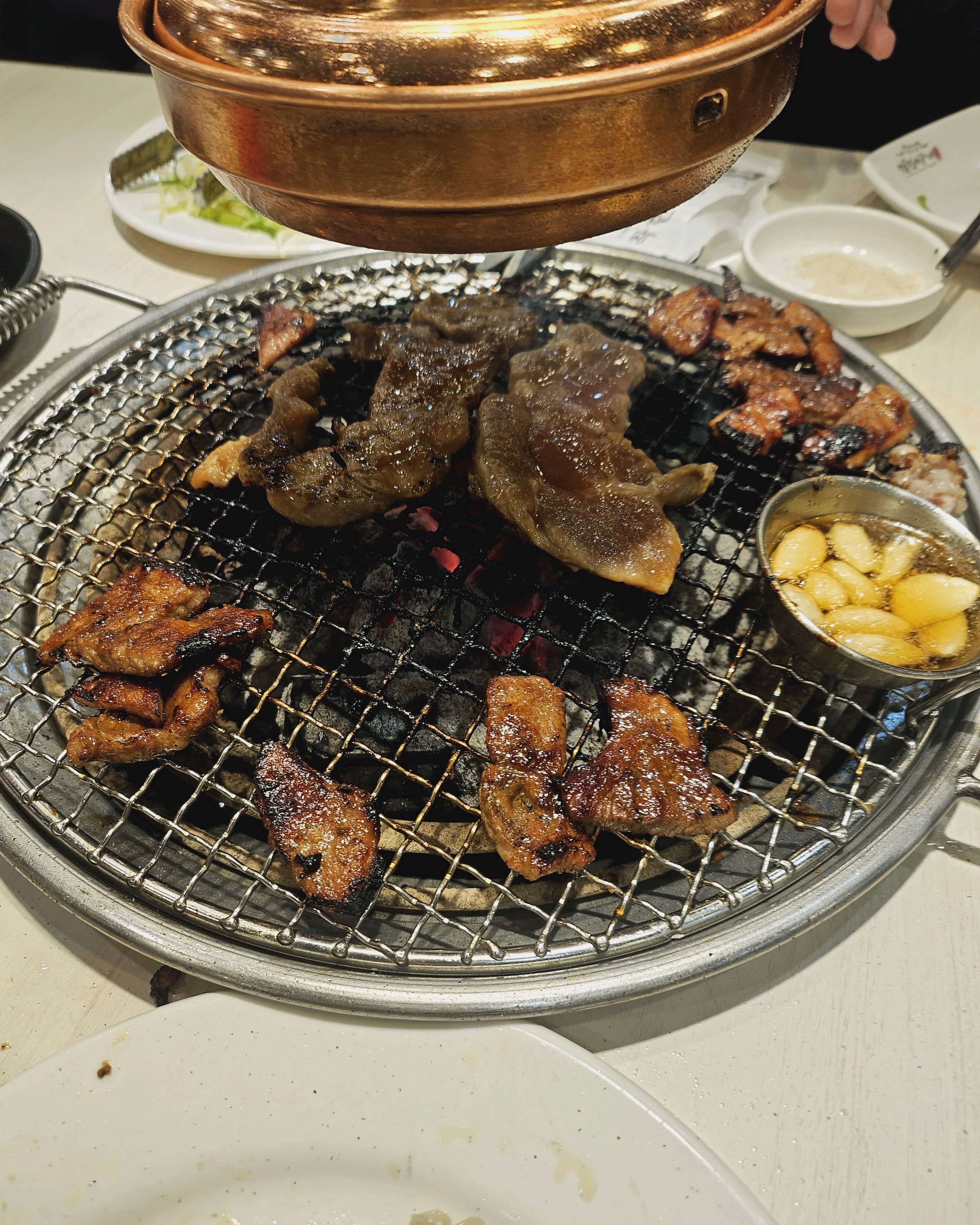 집앞 화정점 안감. 매장이 답답하고 에어컨 있으나마나. 그래서 삼송점으로 감. 직원분들 친