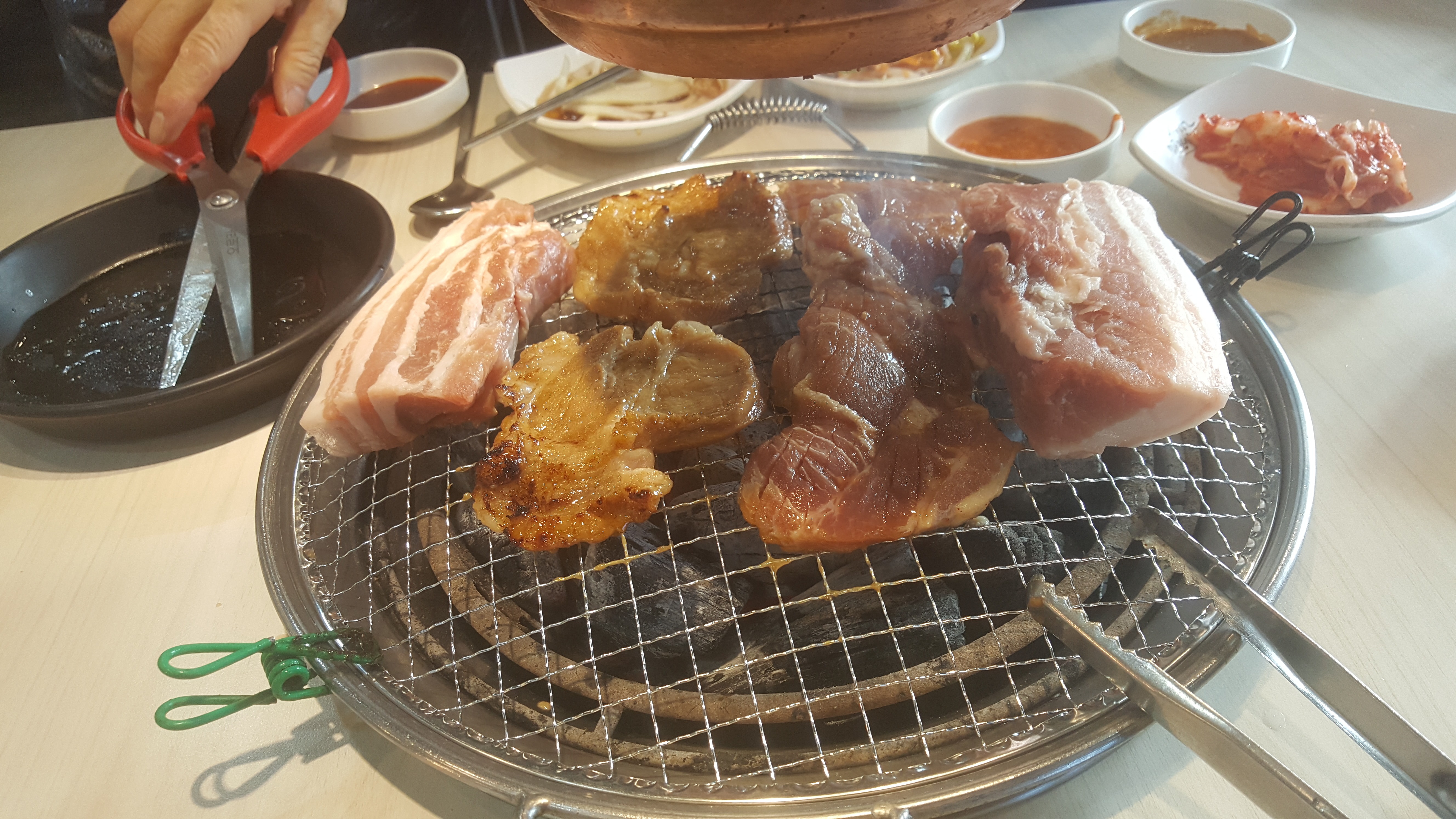 자주 와서 먹고있어요! - 봉일천 맛집 명륜진사갈비 파주봉일천점