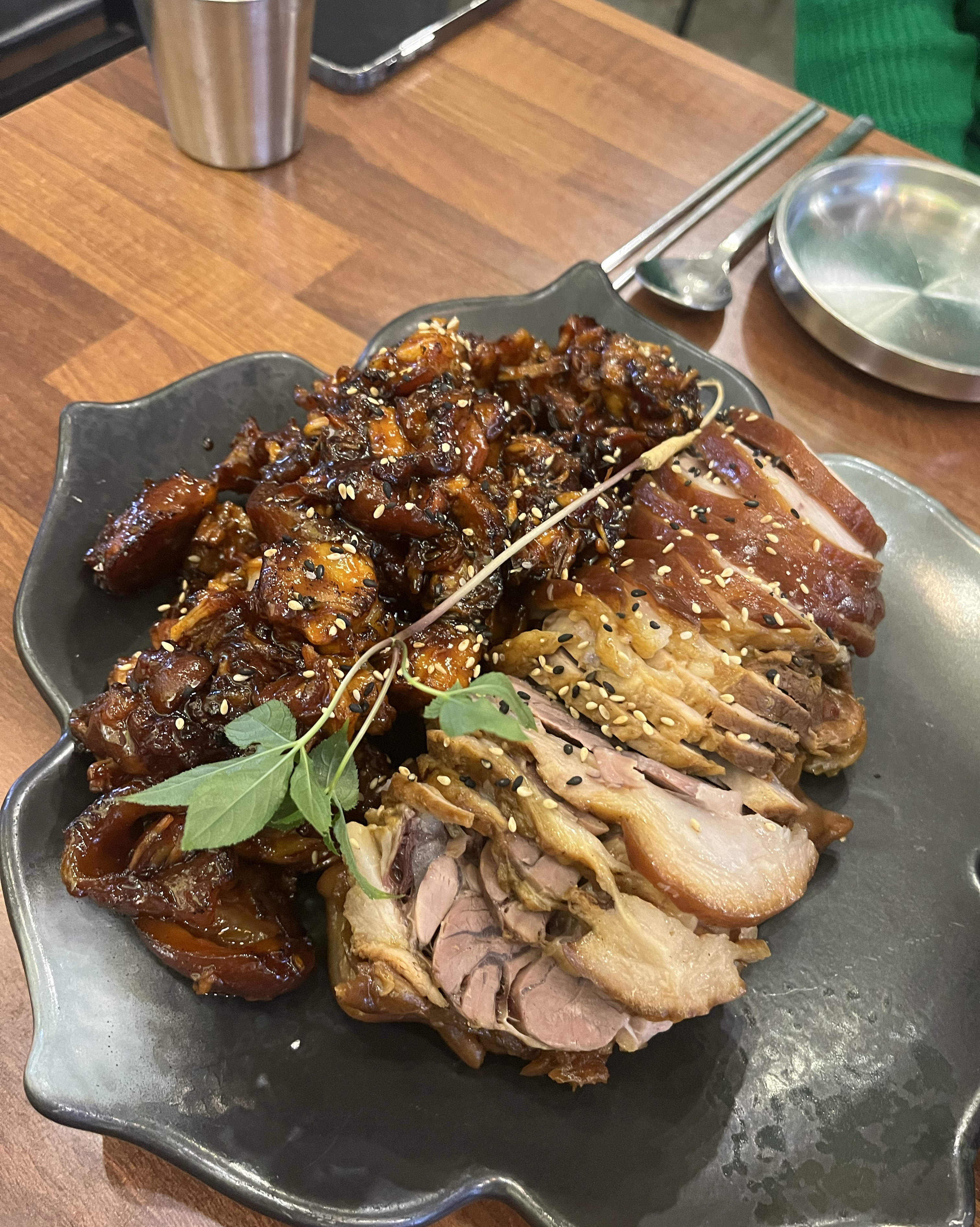너무 맛있어서 리뷰이벤트같은거 없이 찐후기 남깁니다! 잡내도 없고 불족도 딱 적당하게 매콤