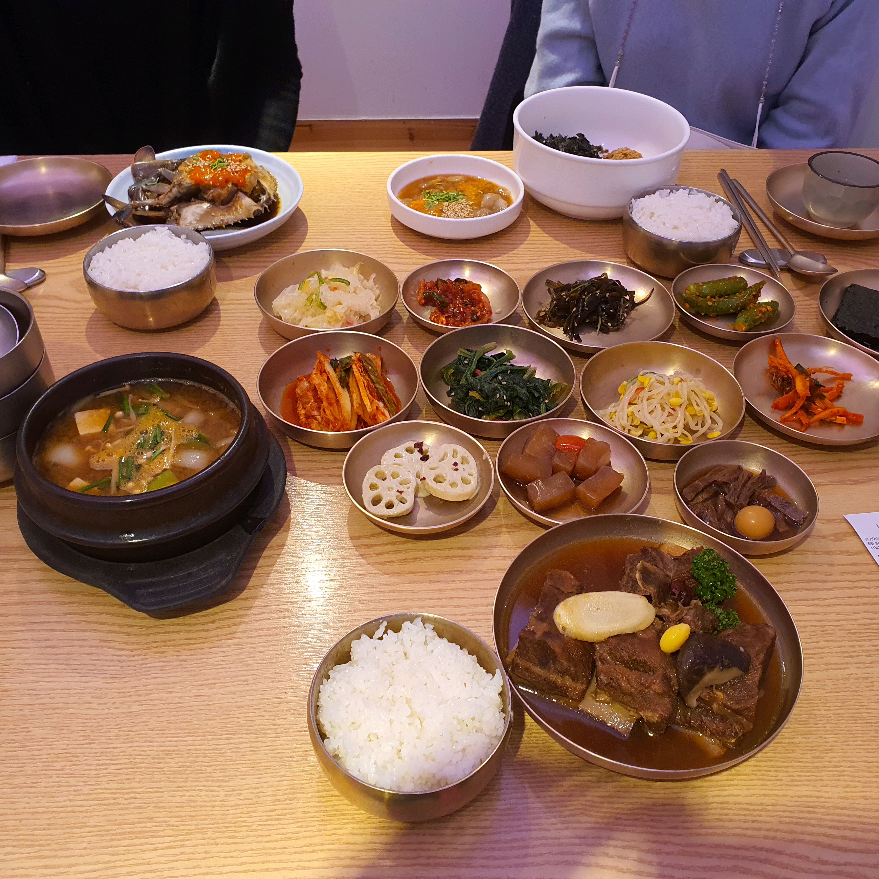  
서울시 종로구 가회동 맛집
 큰기와집