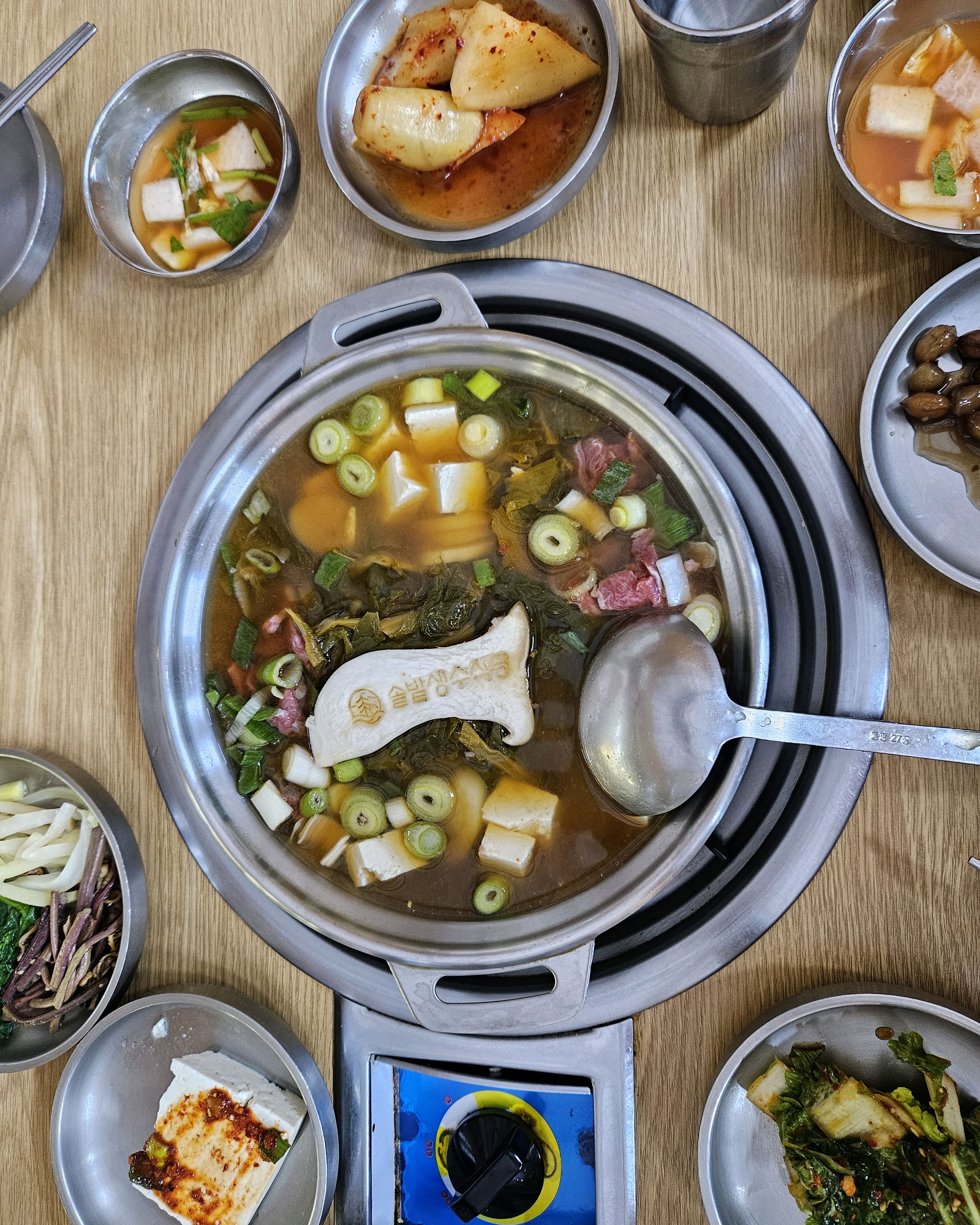 가족모임장소로 강추합니다. - 대구 맛집 솔밭생수식당