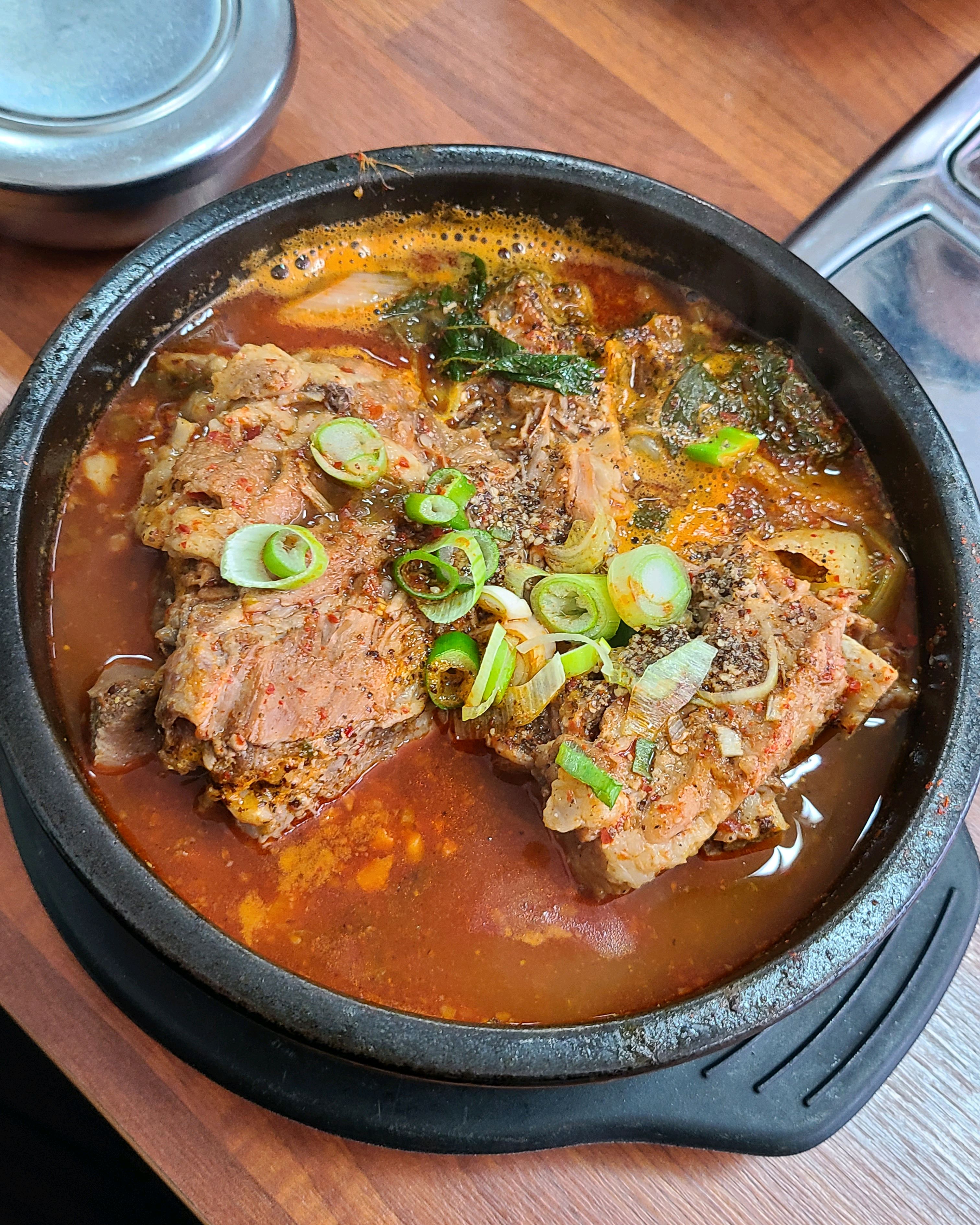 [천안 맛집 두꺼비감자탕] 직접 가본 로컬 리뷰