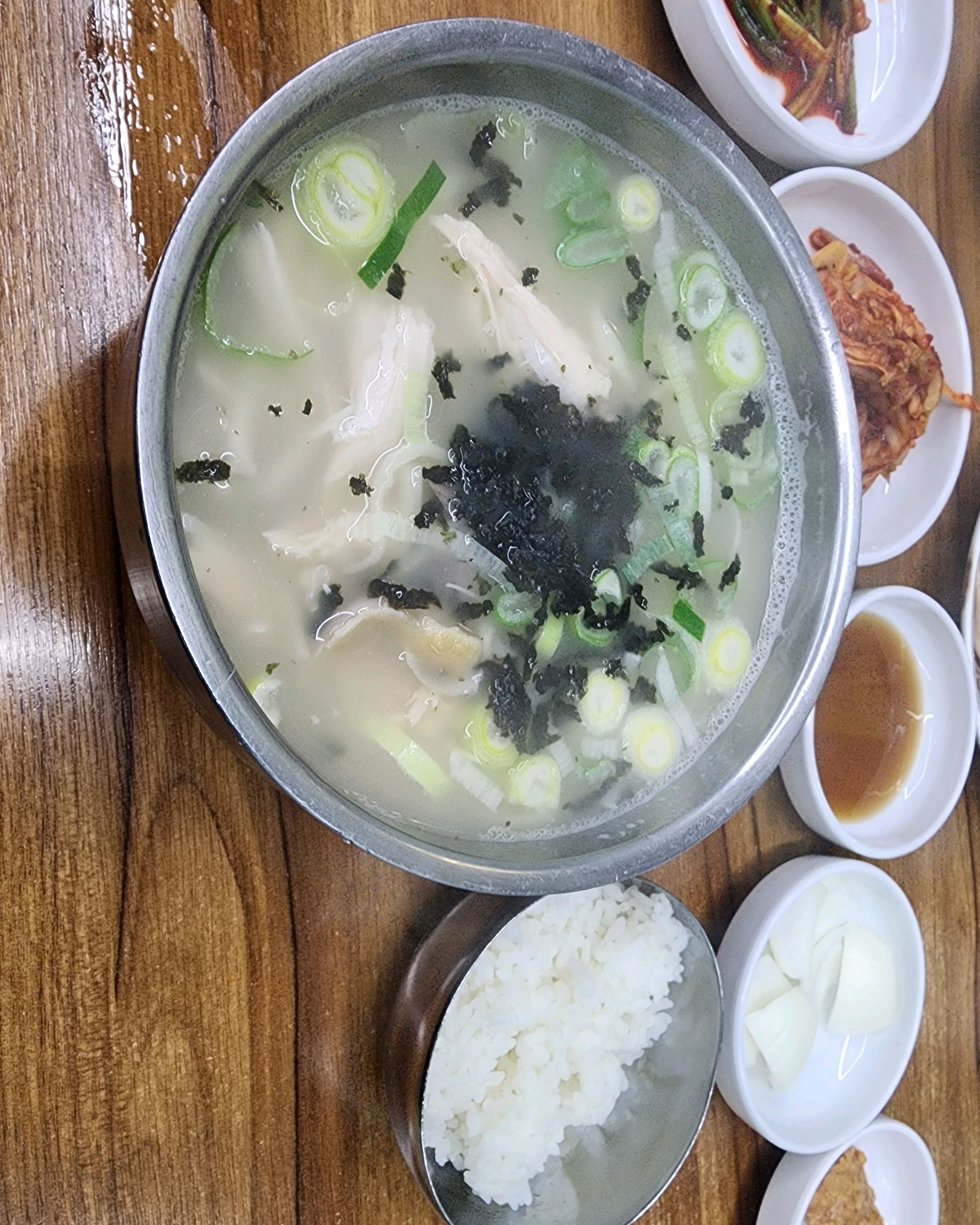 올빼미라 24시간 하는곳은 무조건! - 천호동 맛집 천호닭곰탕