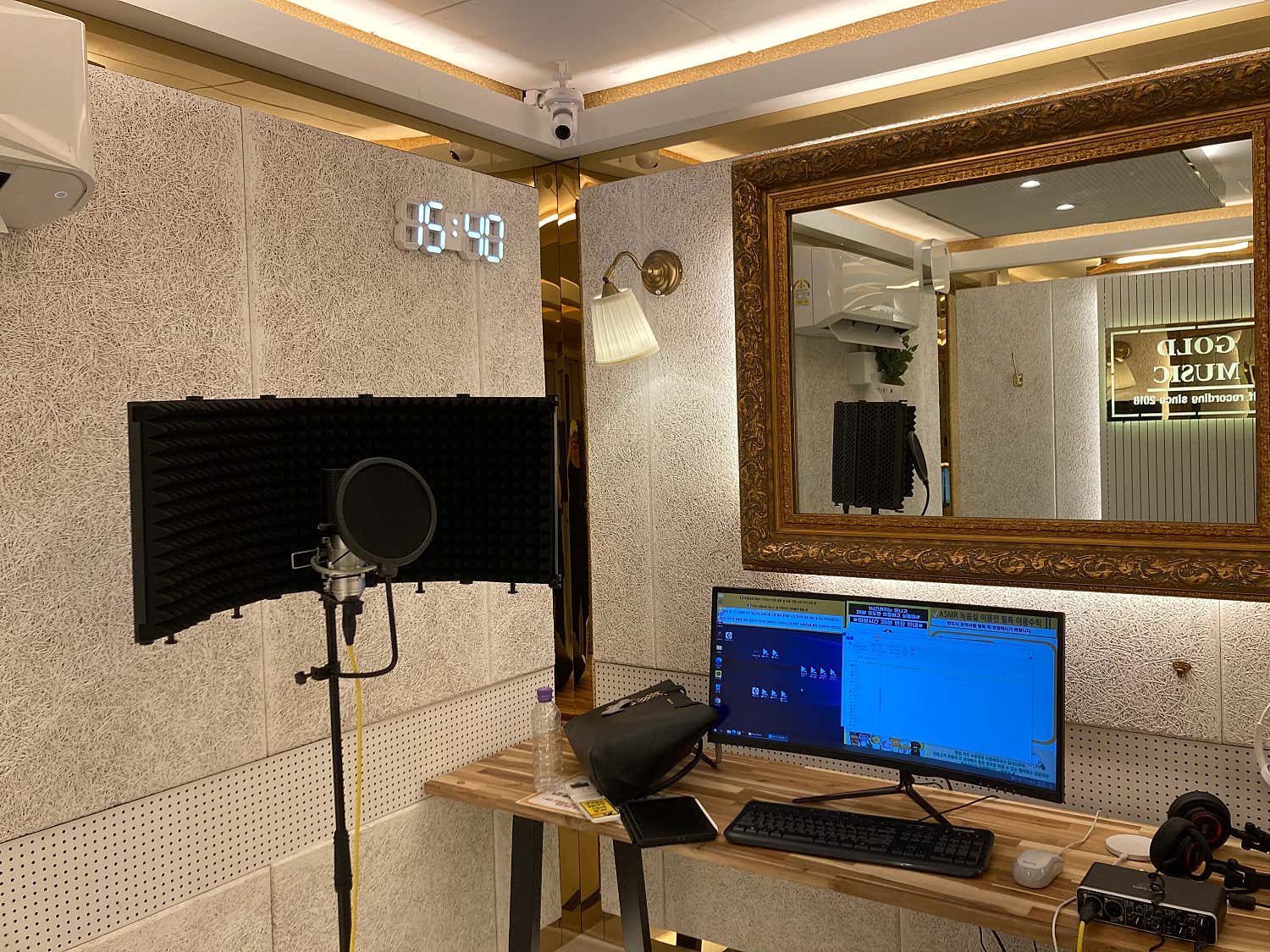 2번째 스튜디오 사진