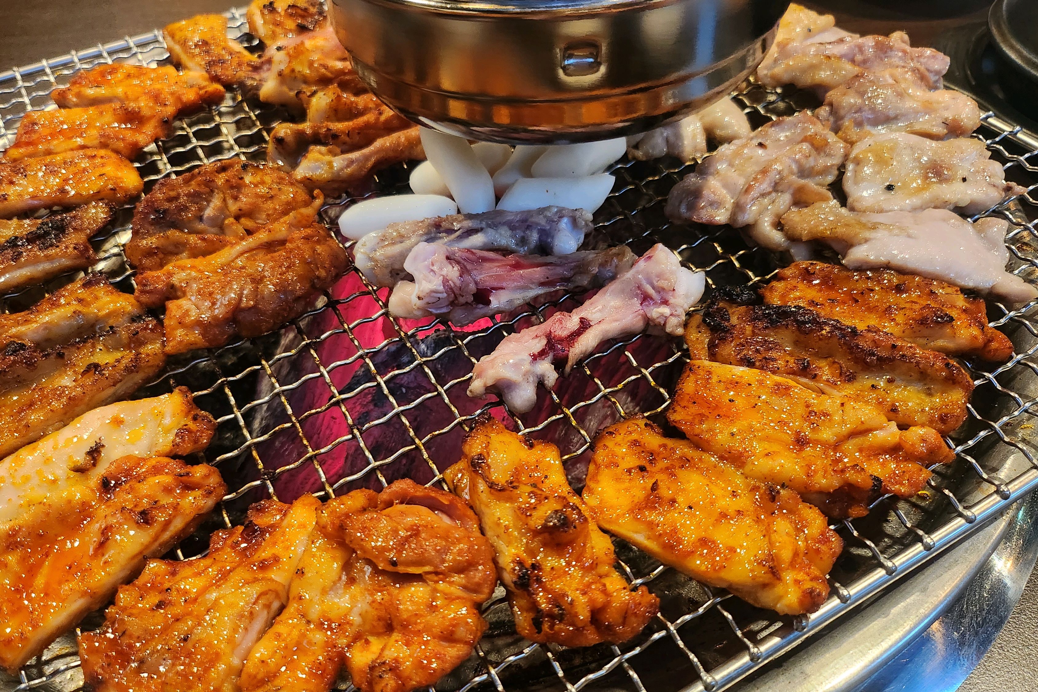 
초지역식당 숯불에닭 초지역점