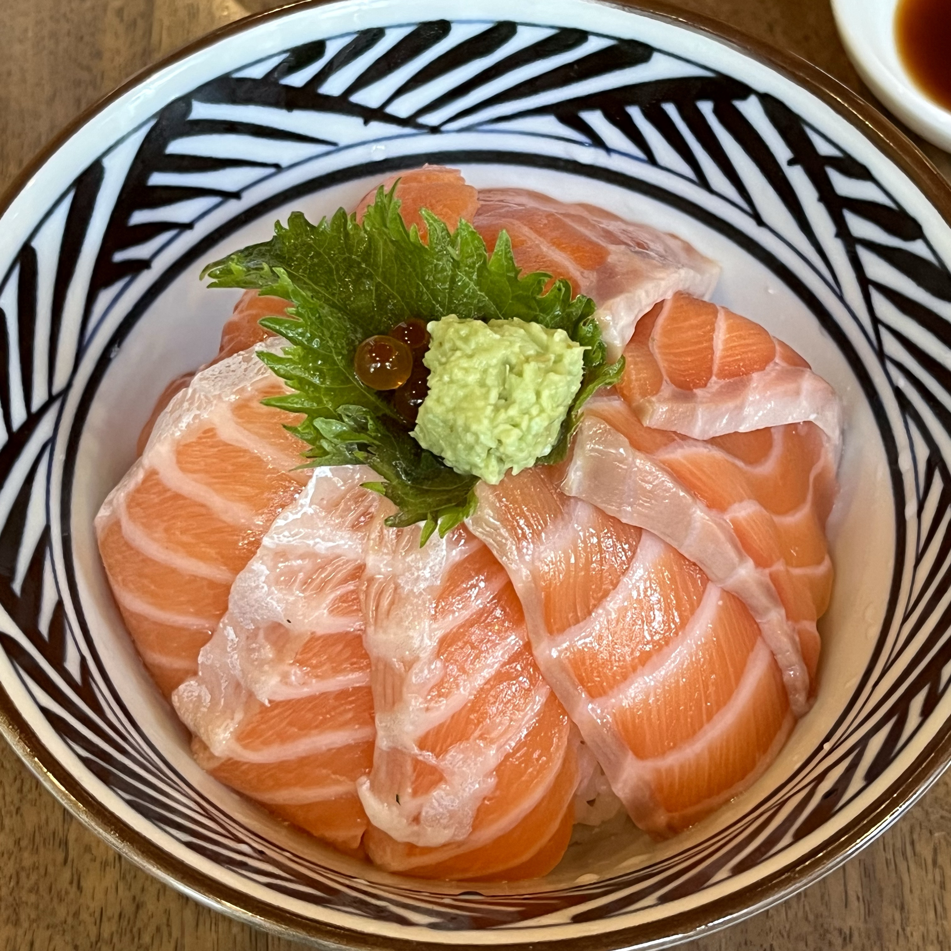 연어덮밥 혼밥했어요! - 망원동 맛집 파동
