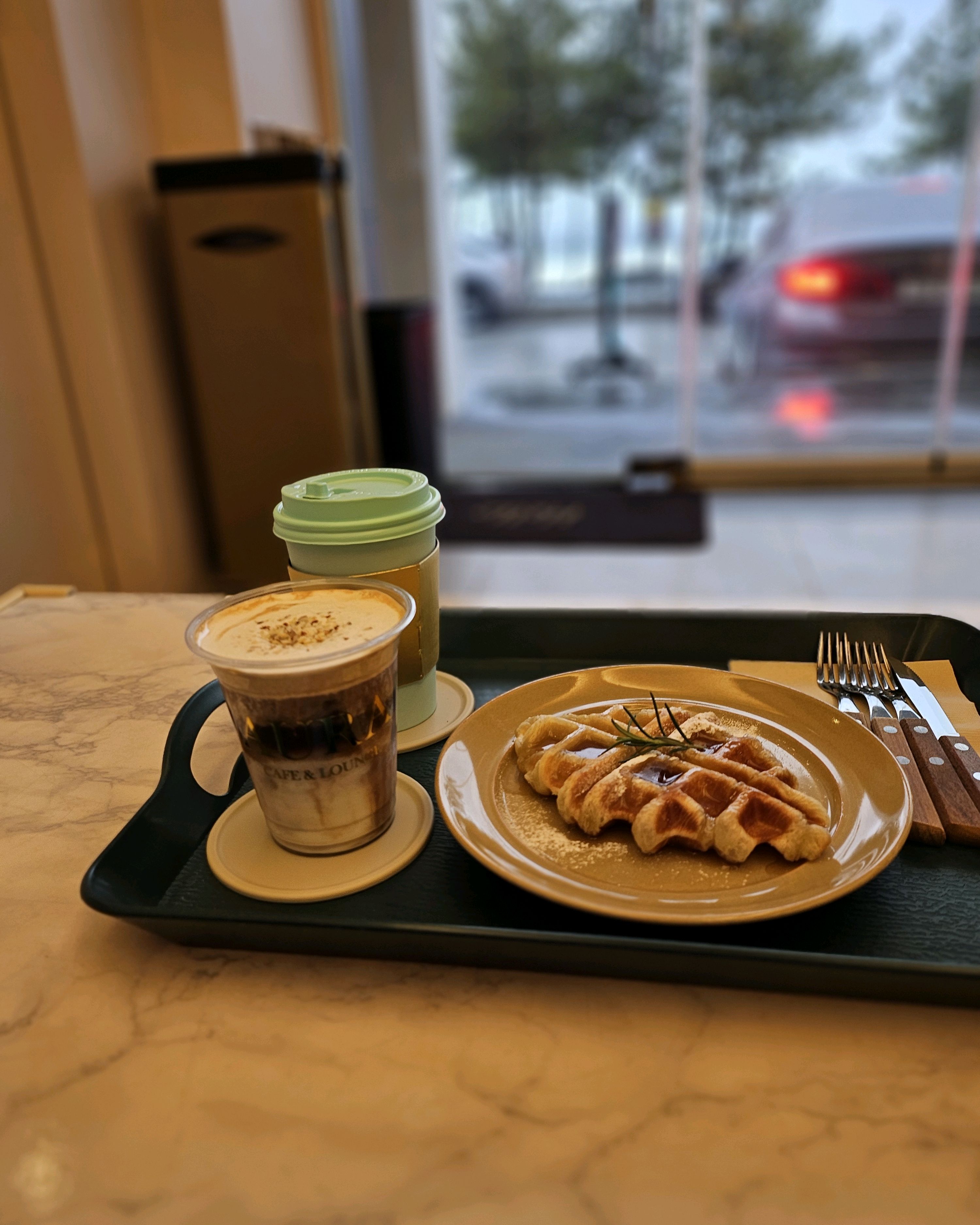 경포해변에 아우라 카페&라운지 - 경포대 맛집 AURA Cafe&Lounge