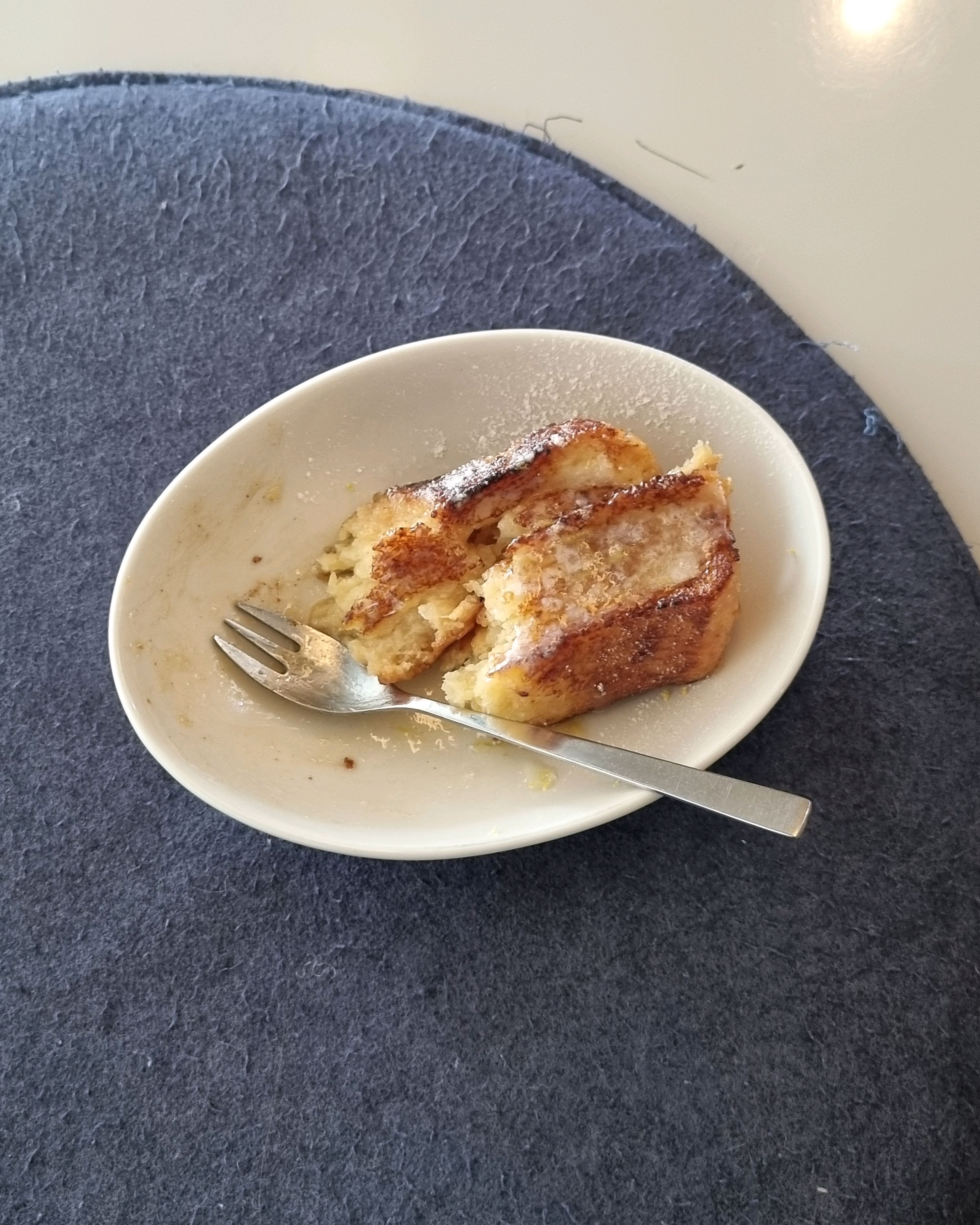 키오스크 프렌치토스트 항상 맛있어요🍞 라임글레이즈🍋 먹었는데 새콤한맛 좋아하시는 분들 완전
