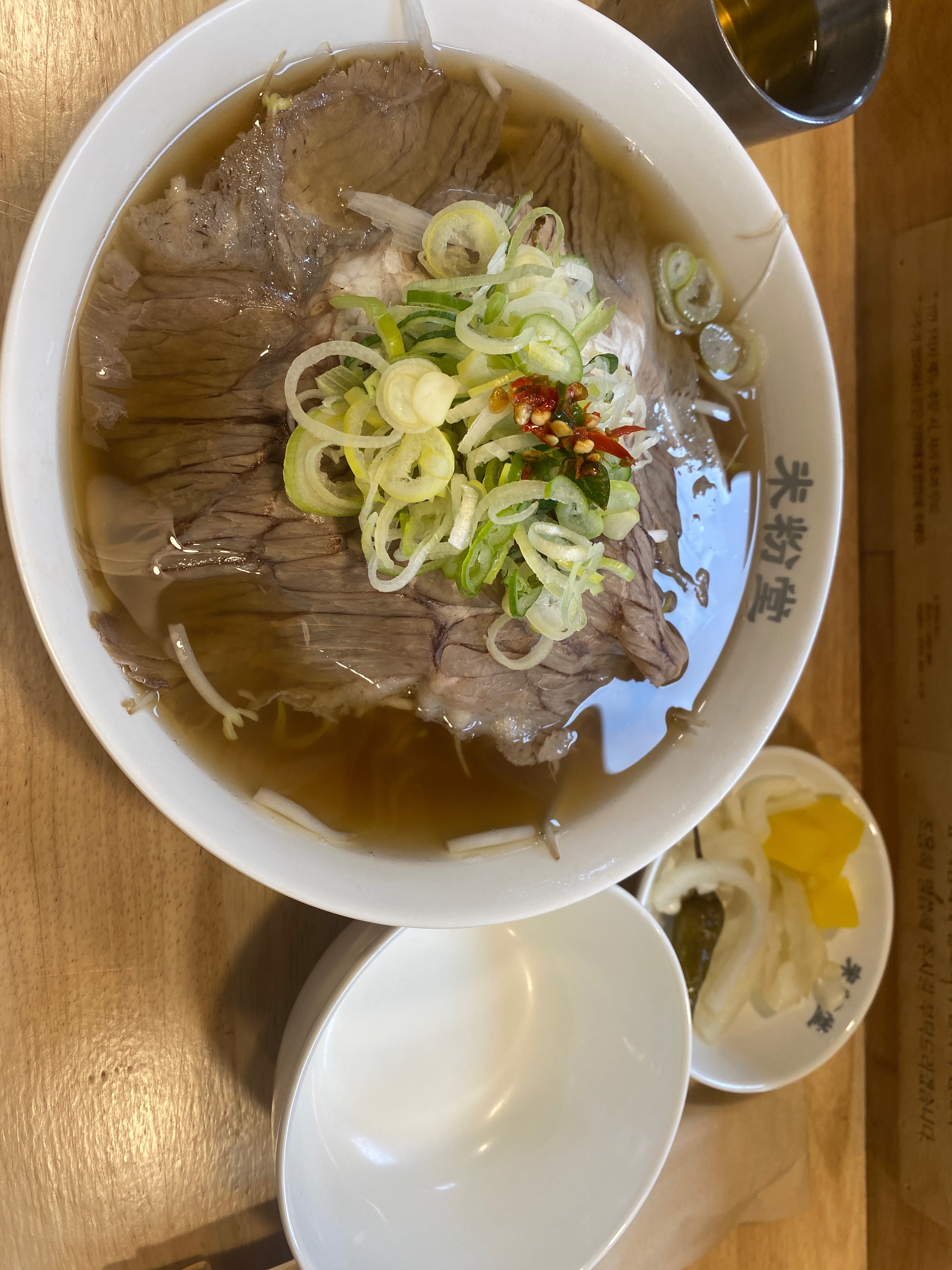 깔끔한 맛이고 바테이블이라 조용한 분위기에 혼밥하기 좋아요. - 동탄 센트럴파크 맛집 미분당 동탄점