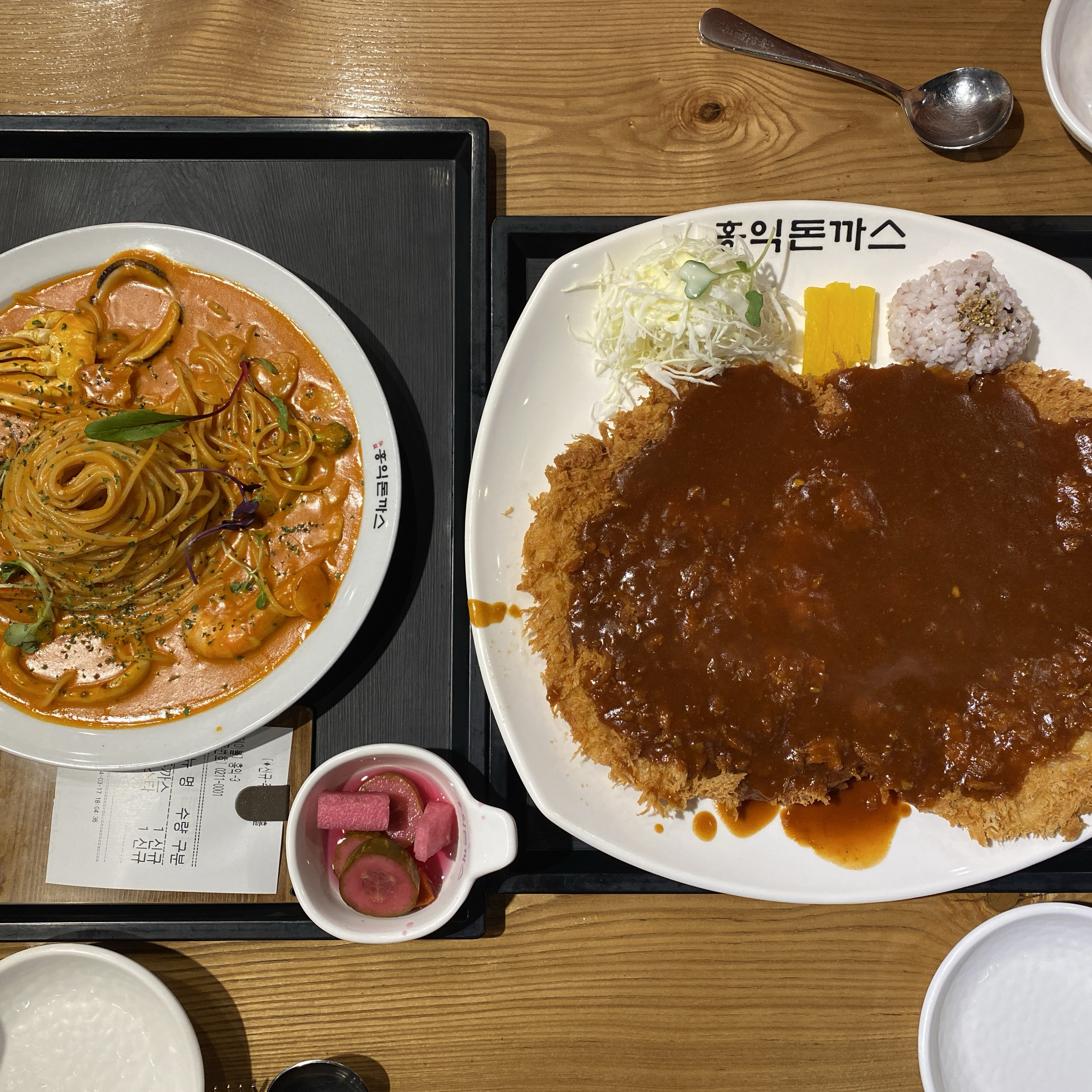 옛날 경양식 돈까스가 갑자기 급 땡겨서 방문 ㅎㅎ - 동탄 호수공원 맛집 홍익돈까스 2동탄호수공원점