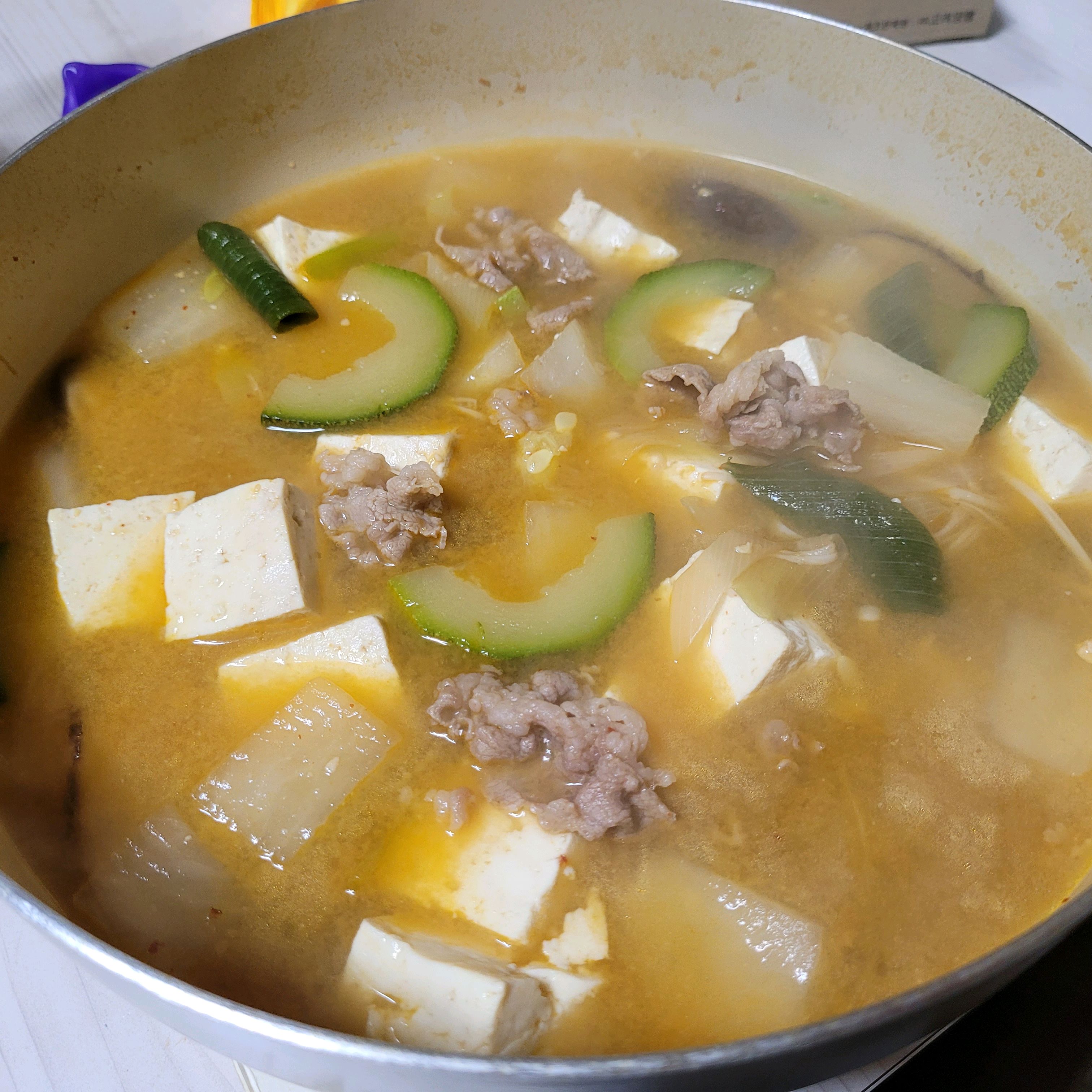  아차산역 닭한마리 전골 담꾹 군자점