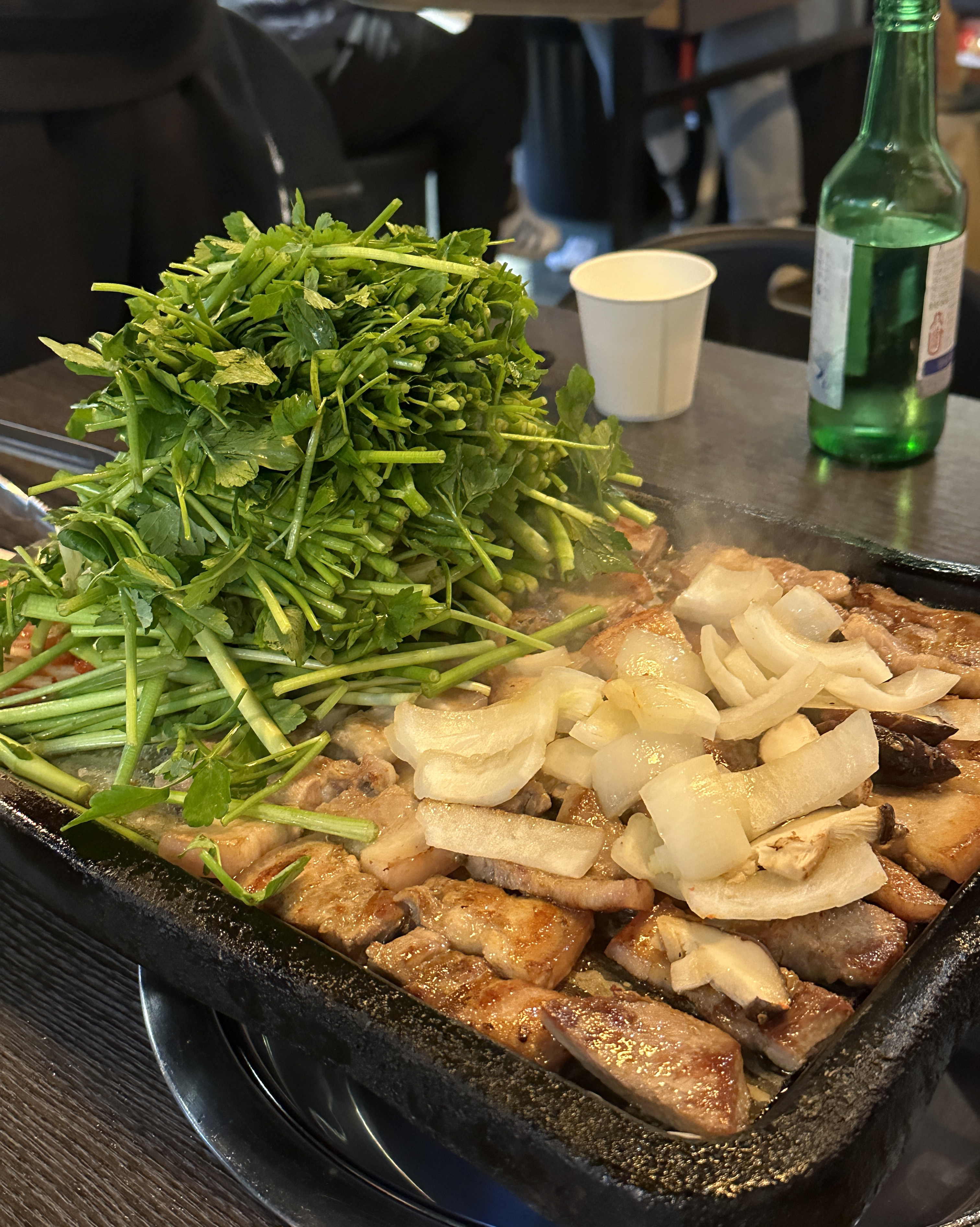 미나리양 많아서 너무 좋았어요!! 고기맛도 좋고 미나리랑 아주 찰떡입니다 ❤️ 고기도 직접