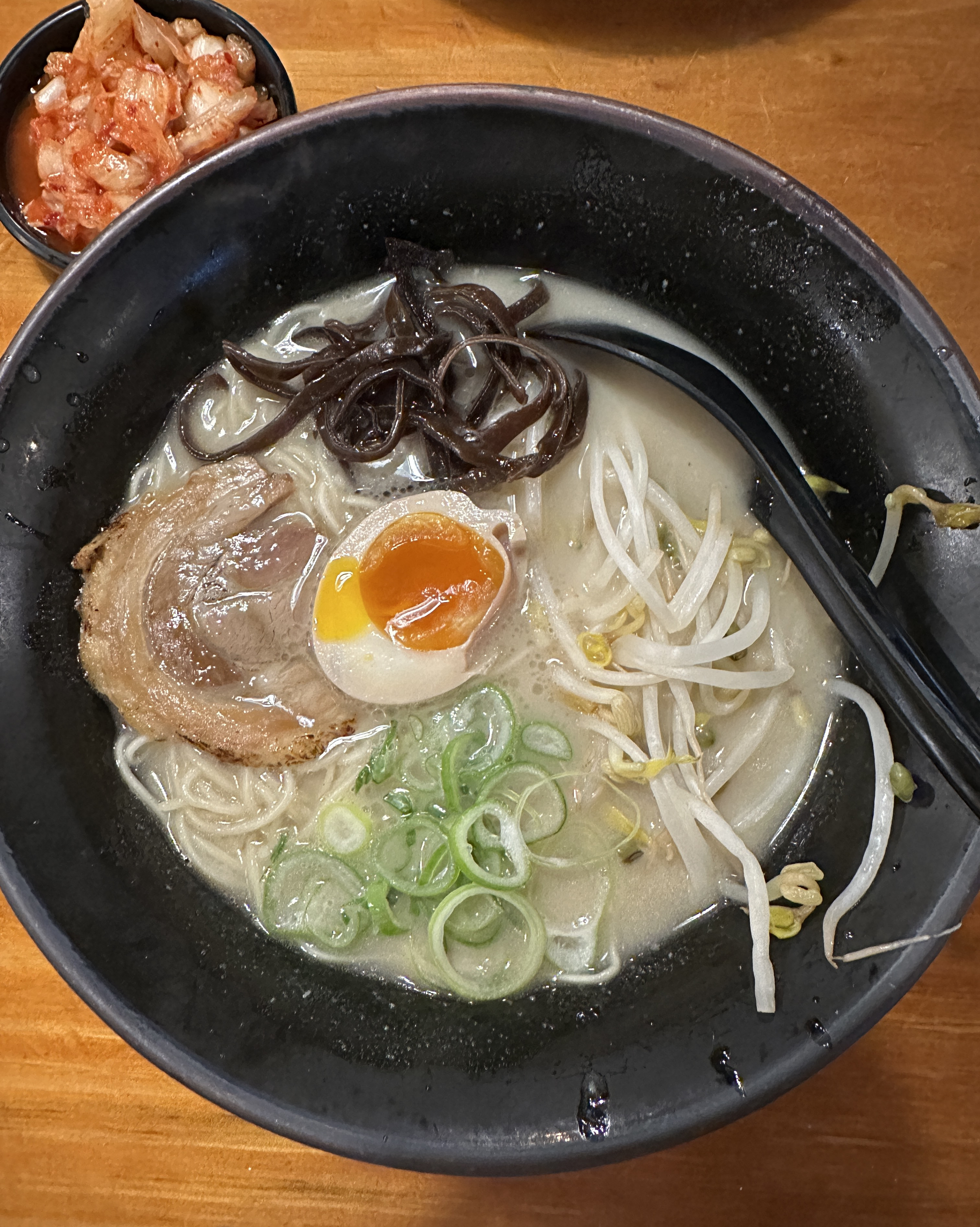 돈코츠라멘 궁물이 찐~ 해요. - 천호동 맛집 유타로 천호