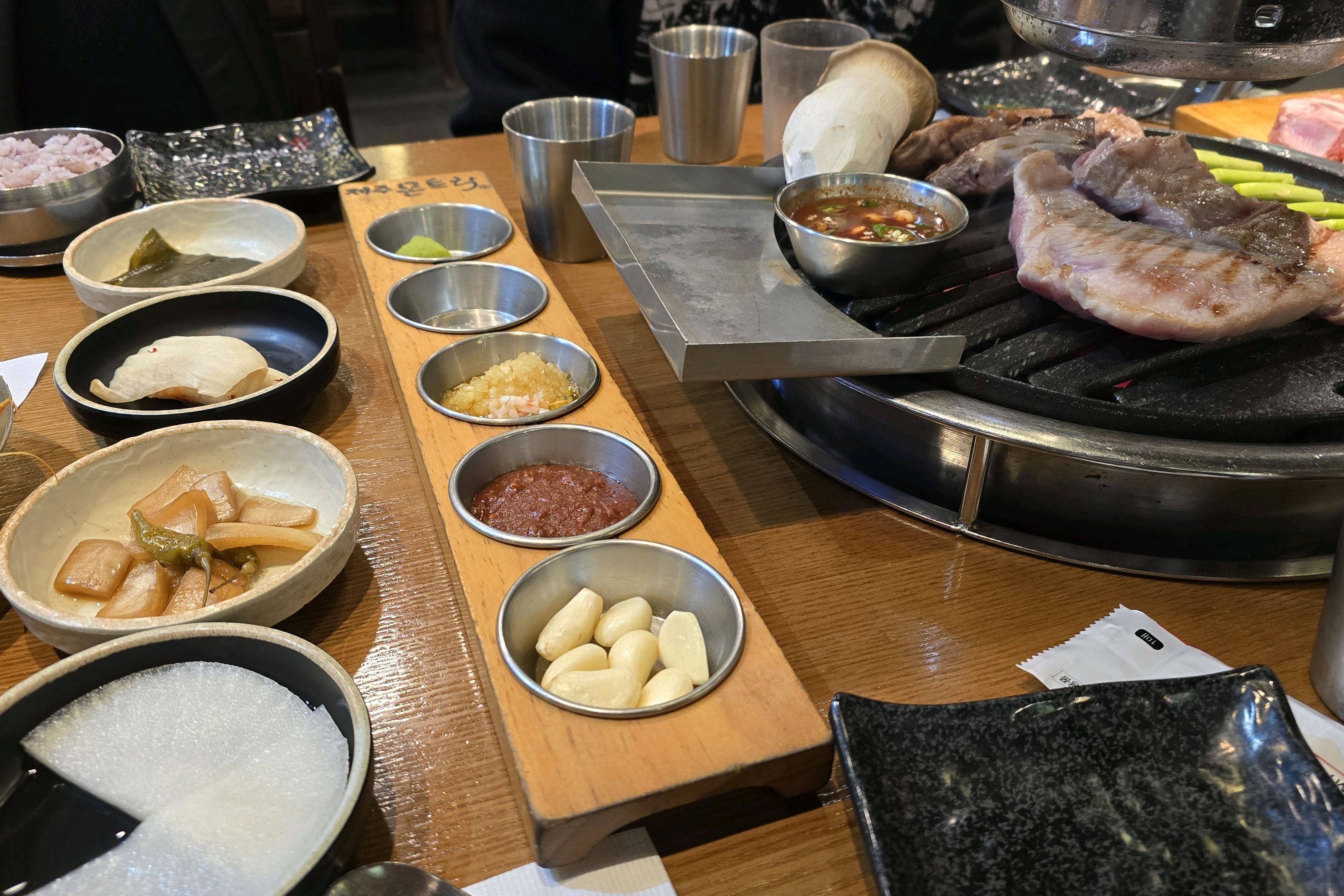 
서울시 강남구 일원본동 맛집 제주몬트락 수서직영점