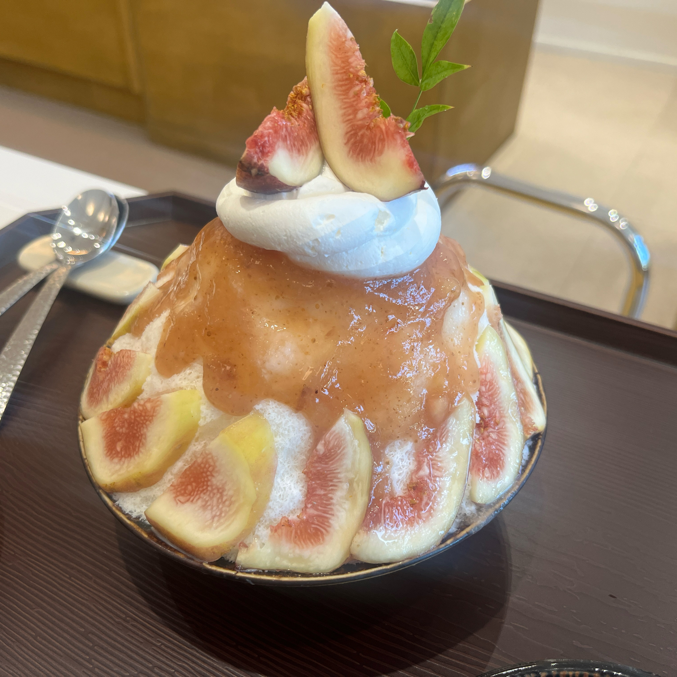 양이 많아요. 아쉬운 부분이라면 카페내 인센스향이 머리가 아프더라구요. - 불당동 맛집 앙카페화과자