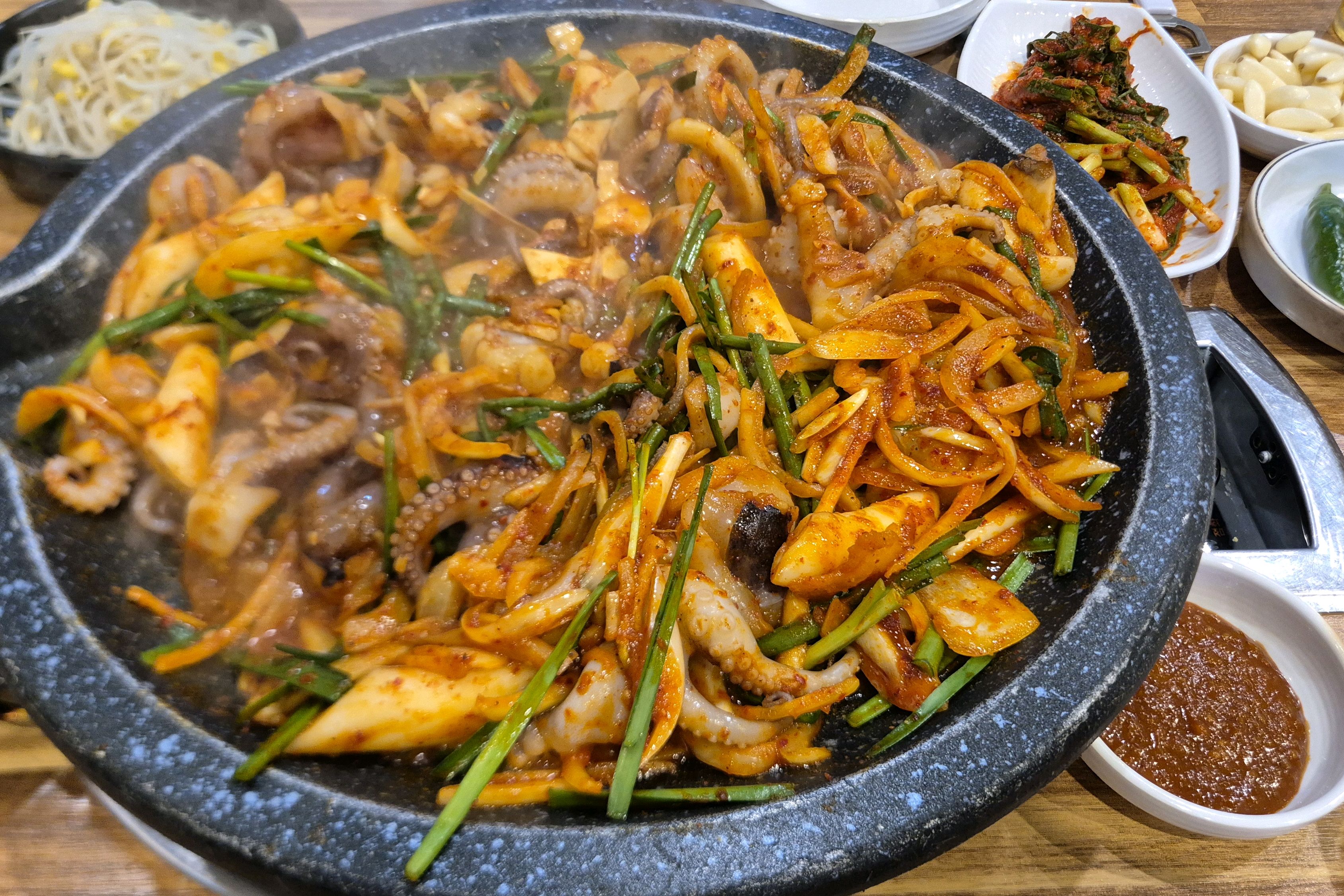An Alley Restaurant in Mullae-dong, Yeongdeungpo-gu, Seoul