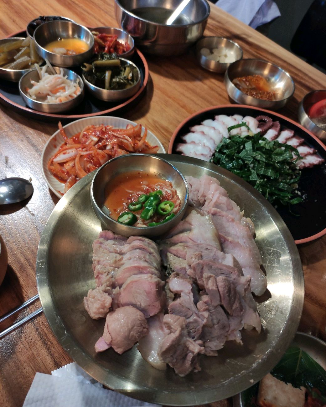 
옥수역식당 부부요리단 제주흑돼지갑오징어