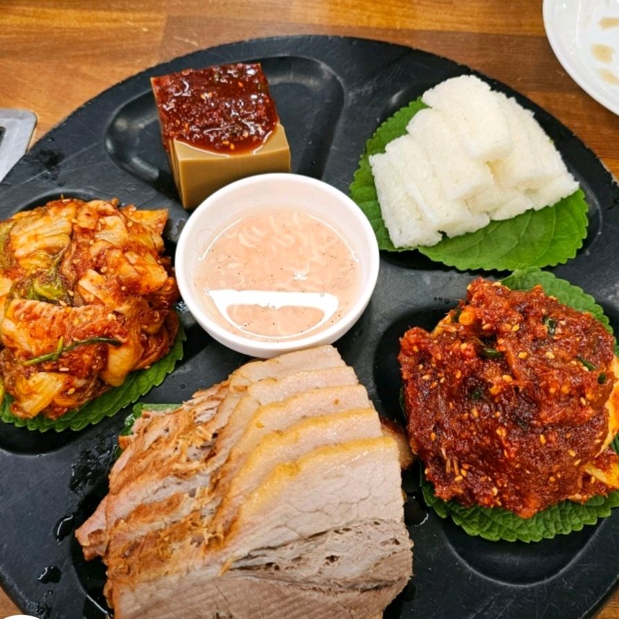 
서울시 서초구 내곡동 맛집 한소반 청계산점