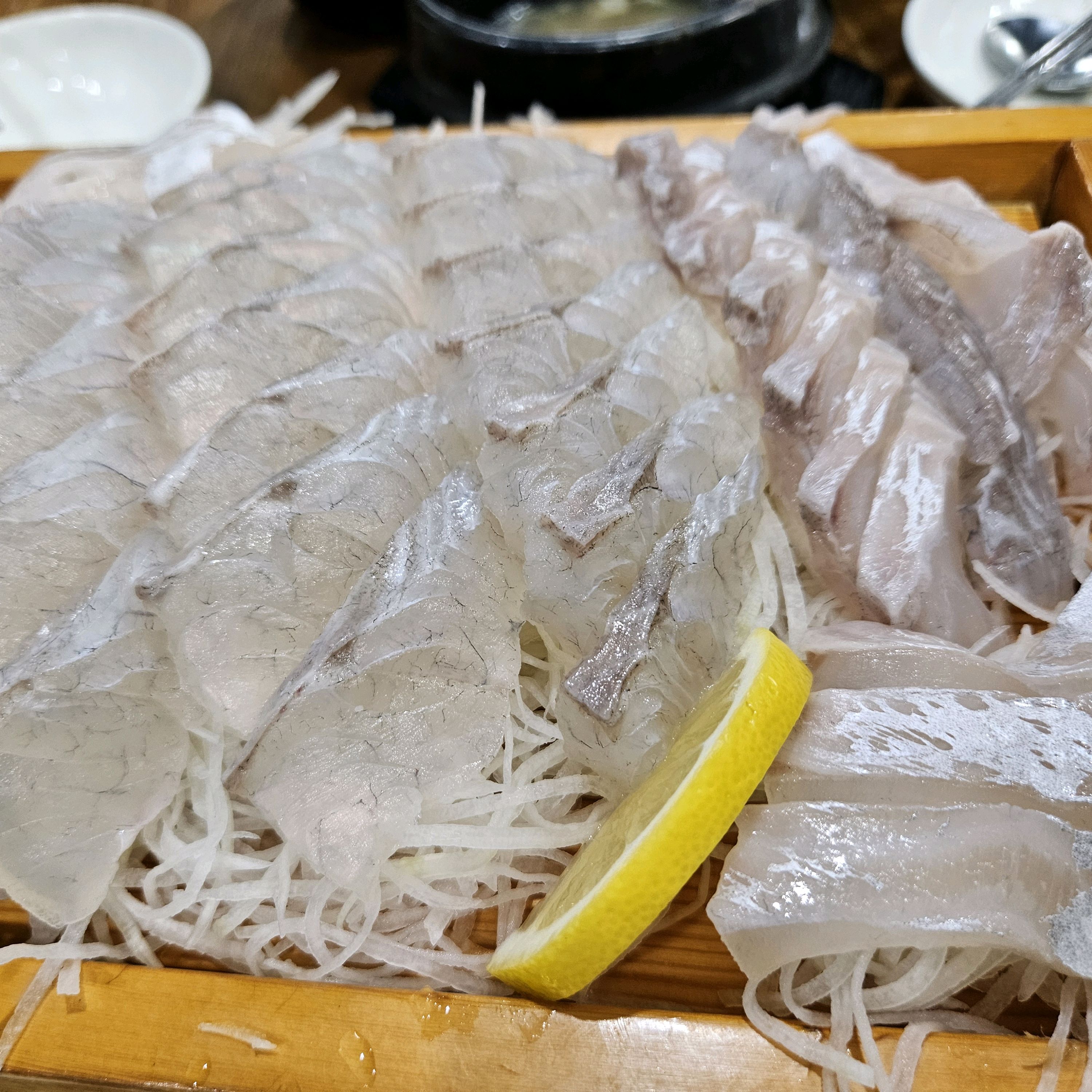 Repented plate of famous restaurants in Oryu-dong, Guro-gu, Seoul