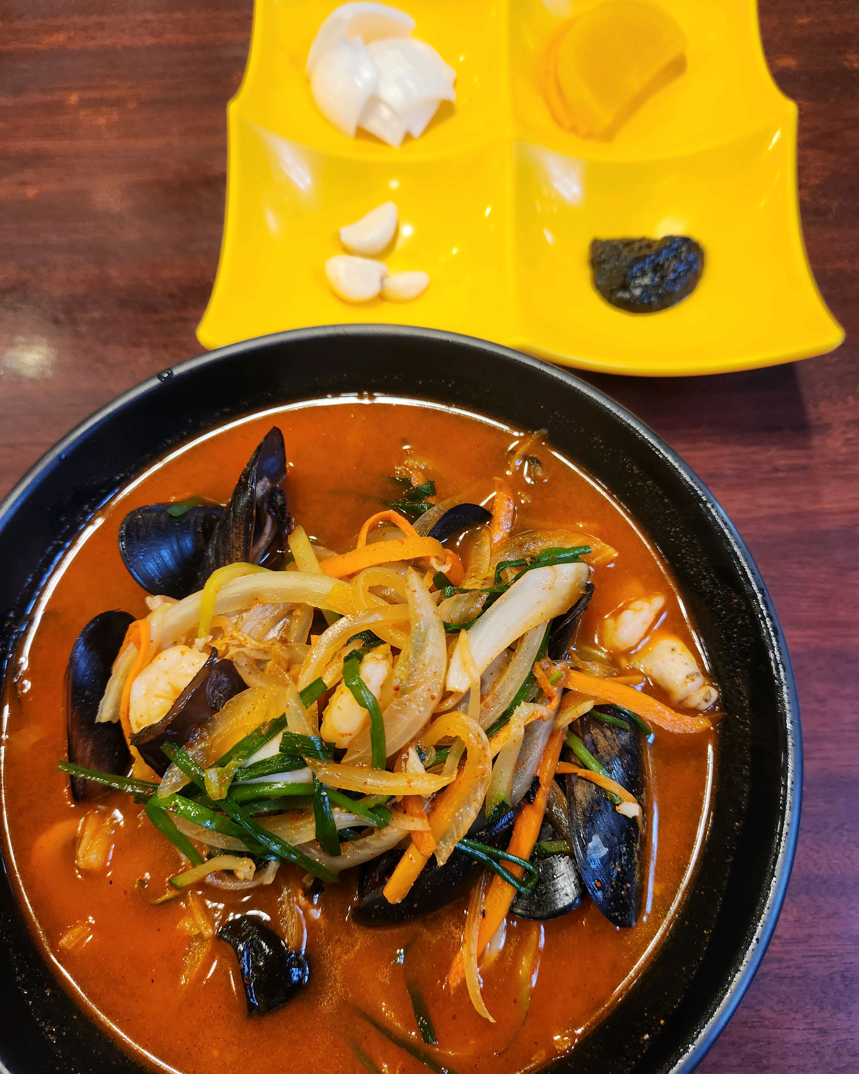 [부산역 맛집 홍성방 본관] 직접 가본 로컬 리뷰