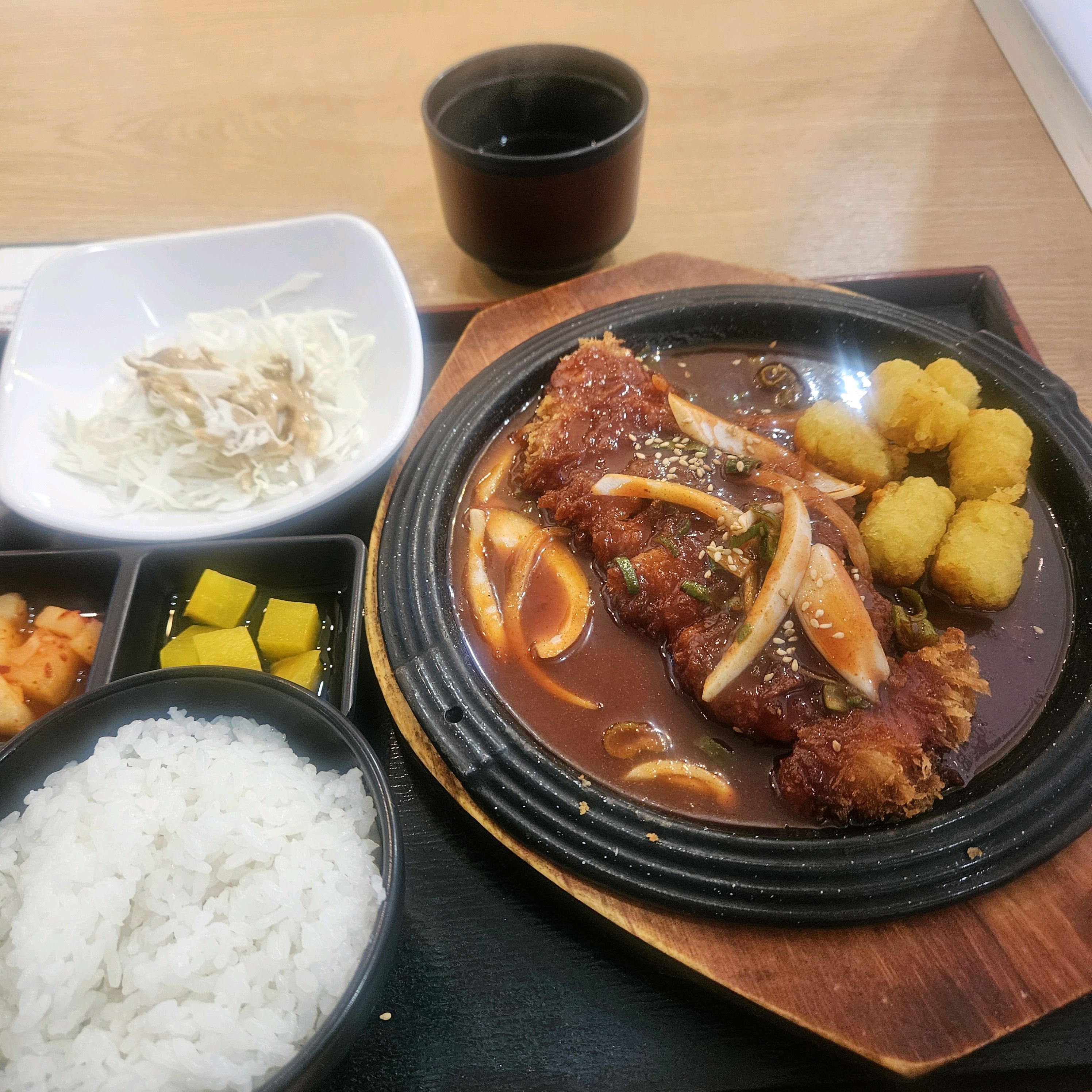 
서울시 관악구 남현동 맛집 모리라멘&돈카츠
