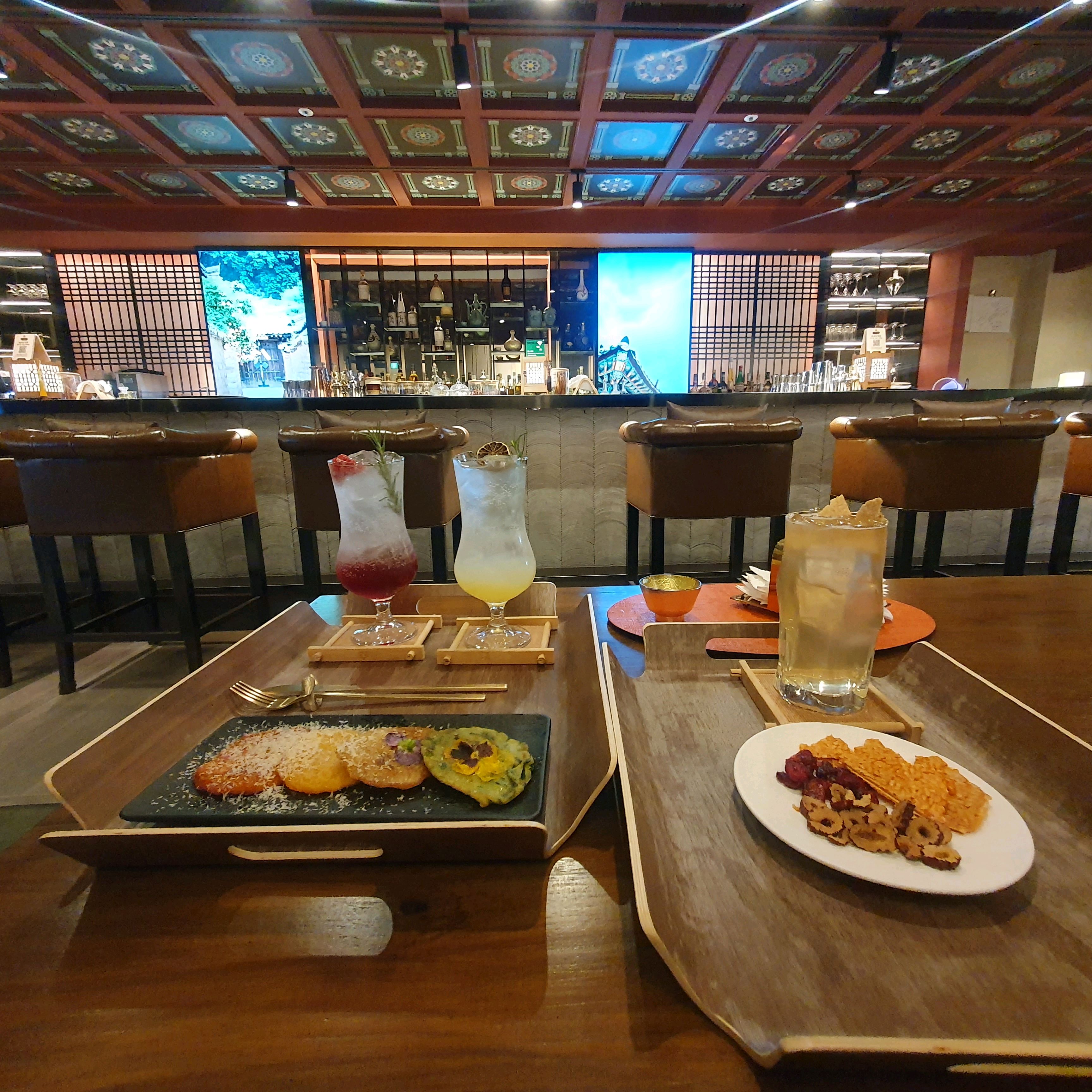 [명동 맛집 더루프서울] 직접 가본 로컬 리뷰
