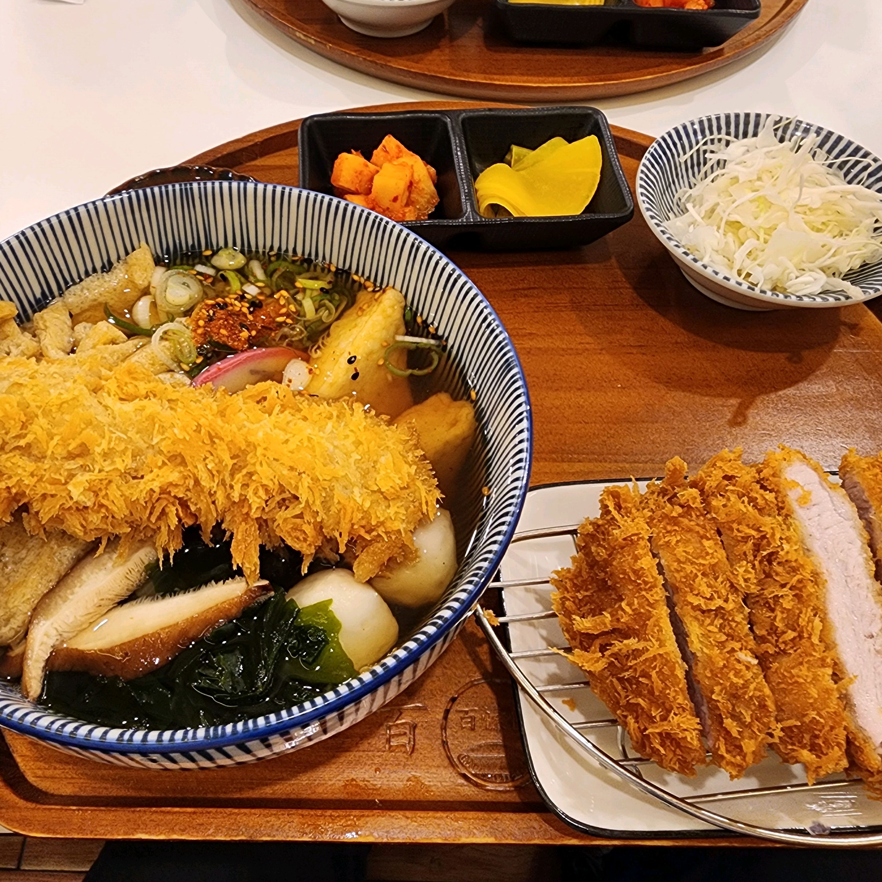 저녁식사 겸 방문했습니다. - 여의도 맛집 백소정 여의도점