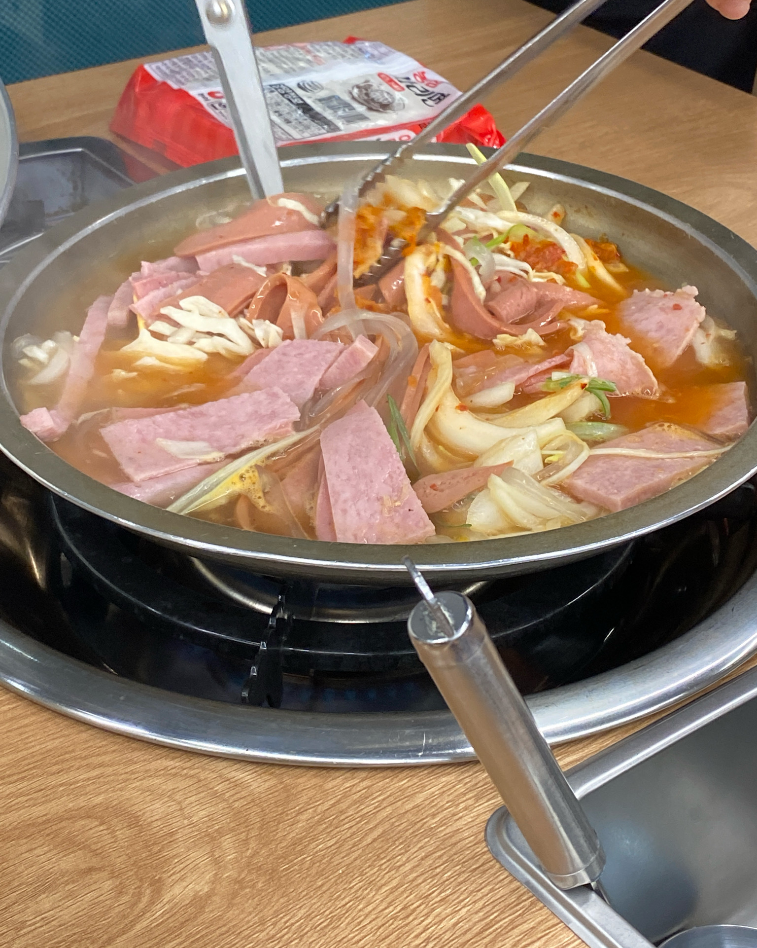 Bongmyeong Station Restaurant Uncle Budaejjigae Ssangyong Branch