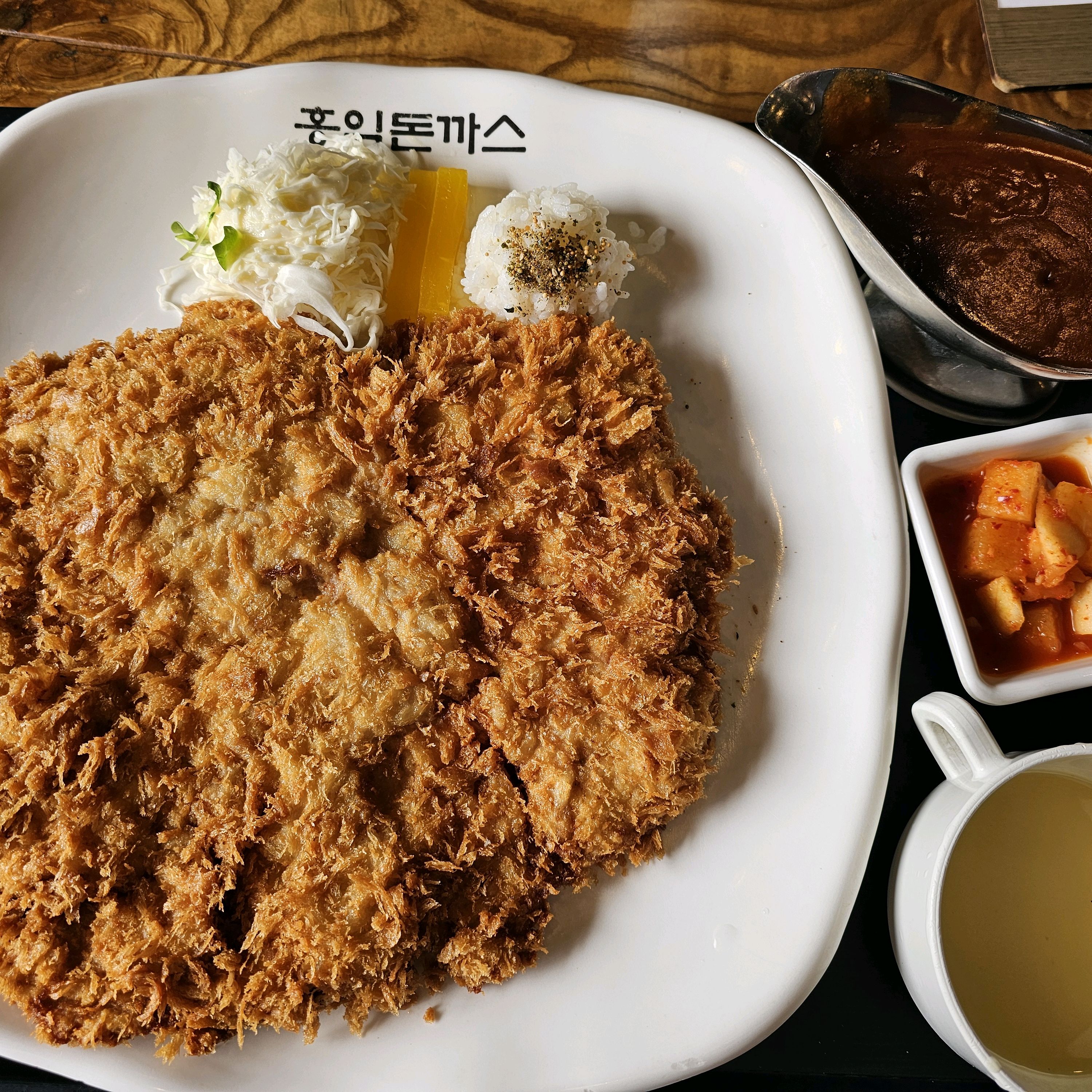 시그니처 돈가스 넘~~맛있구요 - 복현오거리 맛집 홍익돈까스 대구복현점