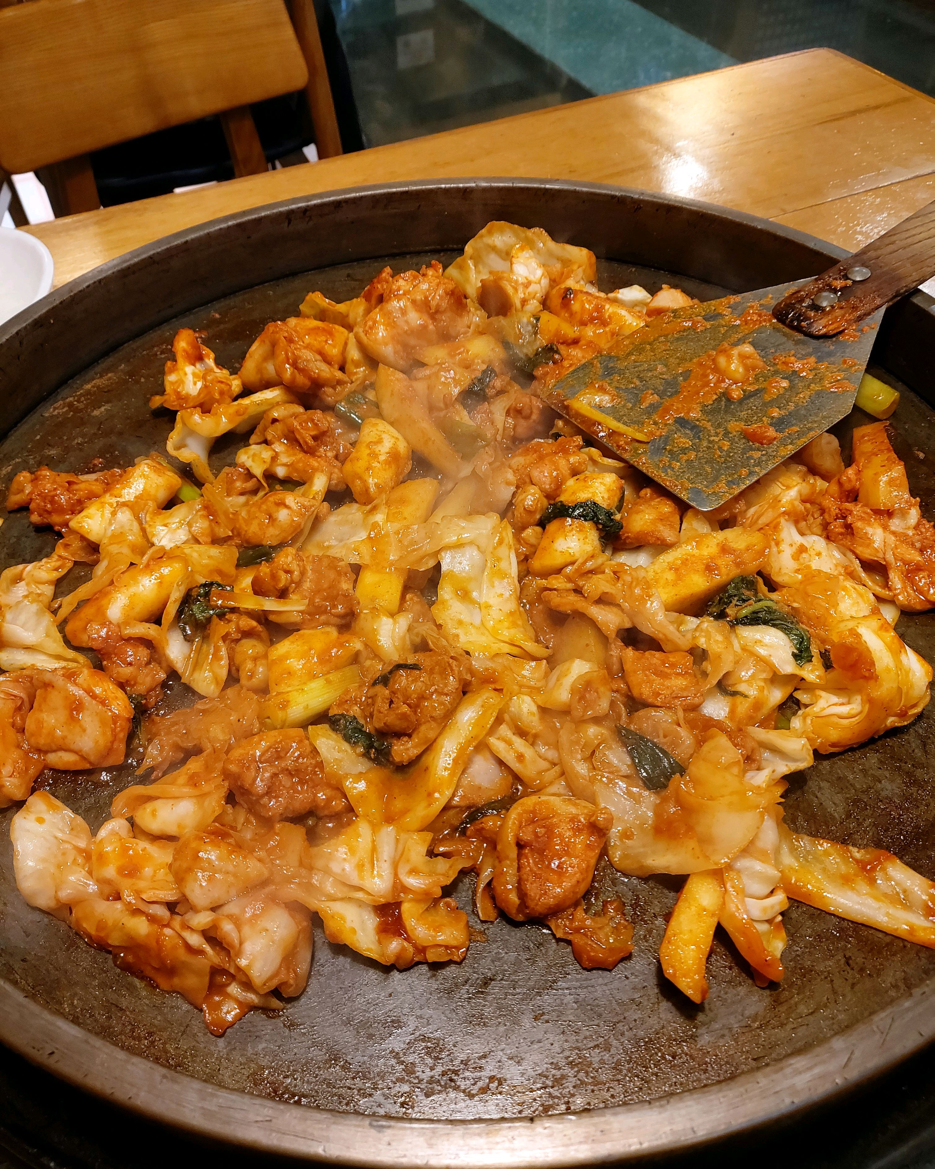 [춘천 맛집 메이플가든 닭갈비] 직접 가본 로컬 리뷰