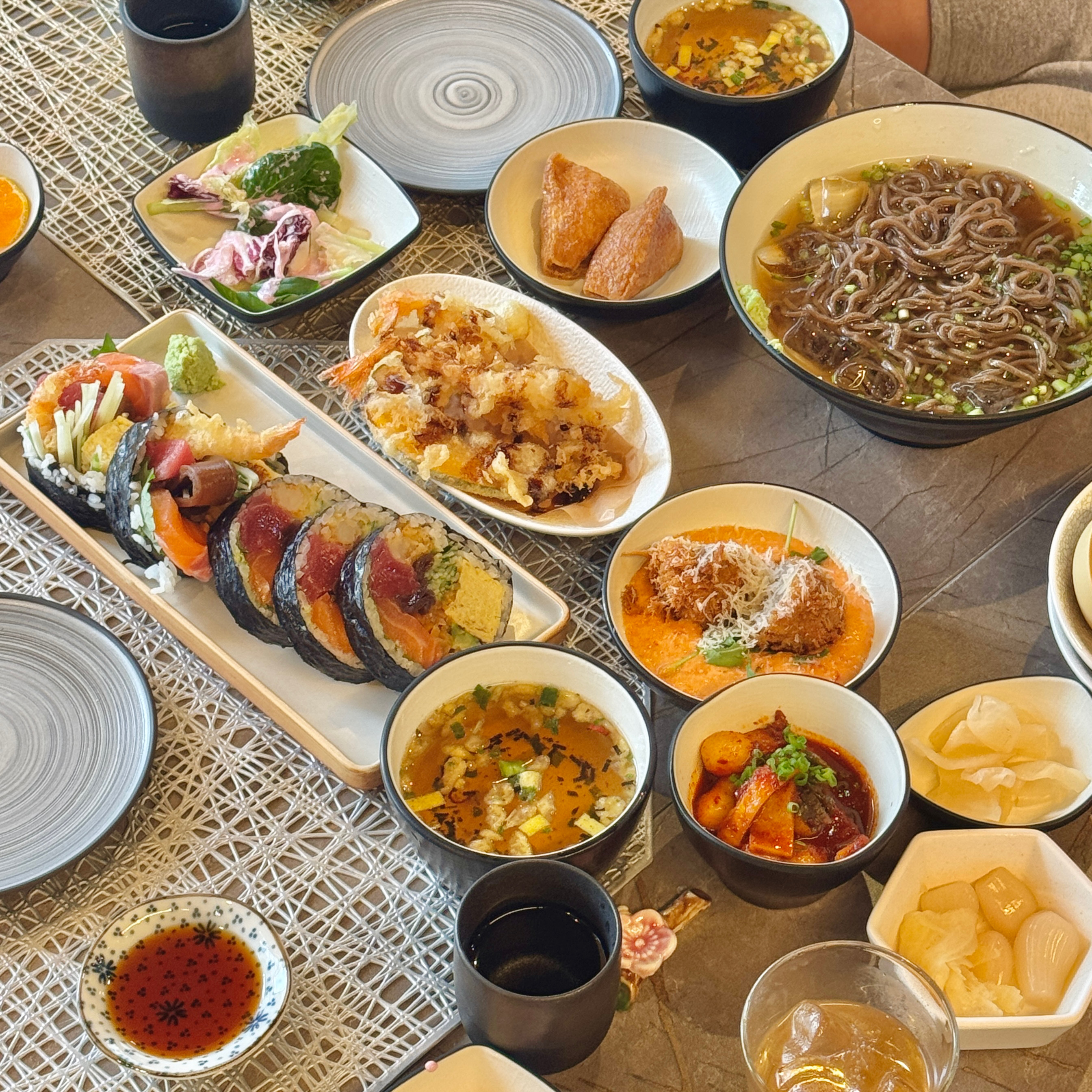 
서울시 강동구 길동 맛집 감동다이닝
