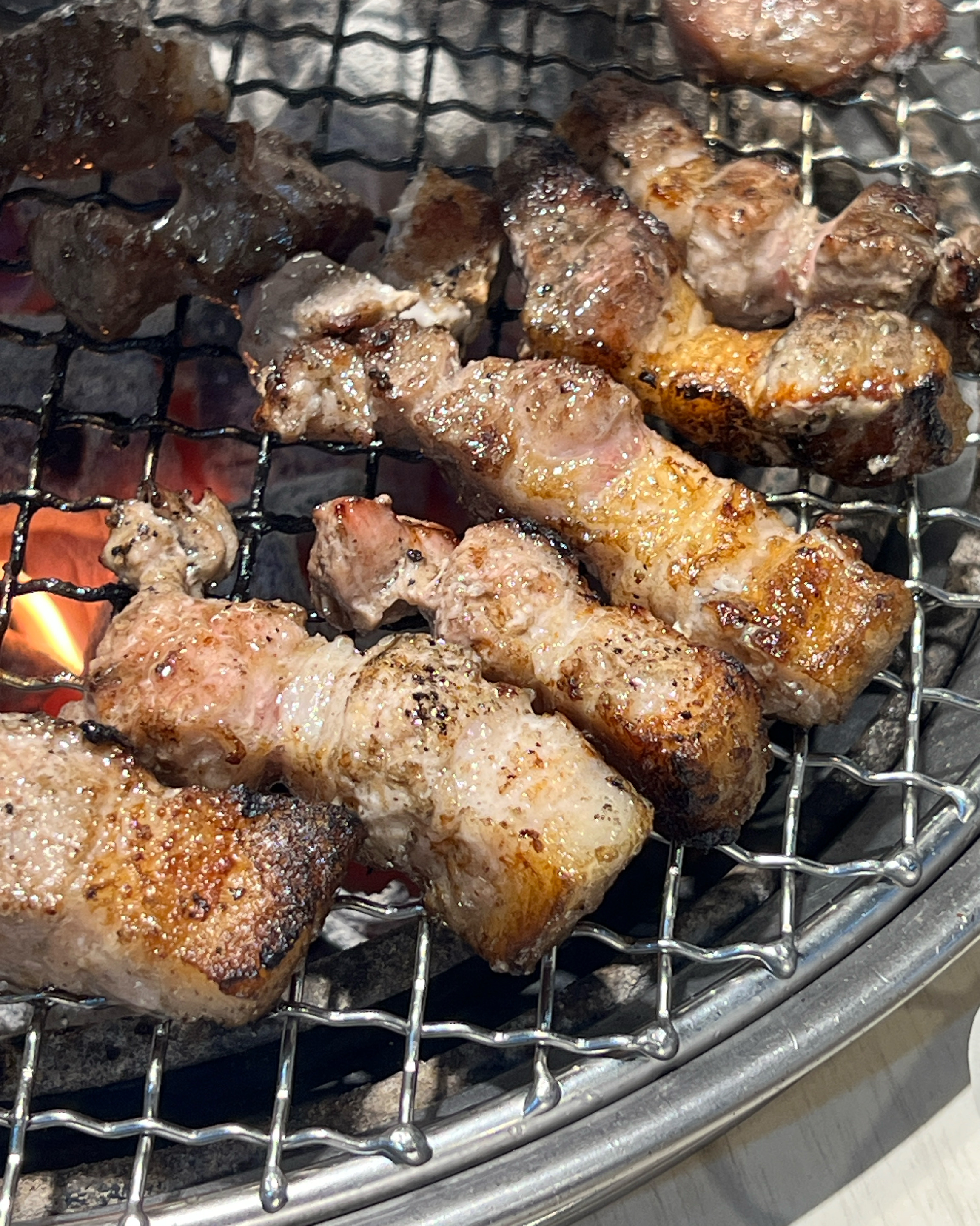 고기 무한리필이라길래 반신반의하며 방문했는데 너무 맛있고 배부르게 잘 먹고 왔어요 :) - 용현동 맛집 명륜진사갈비 인천용현점