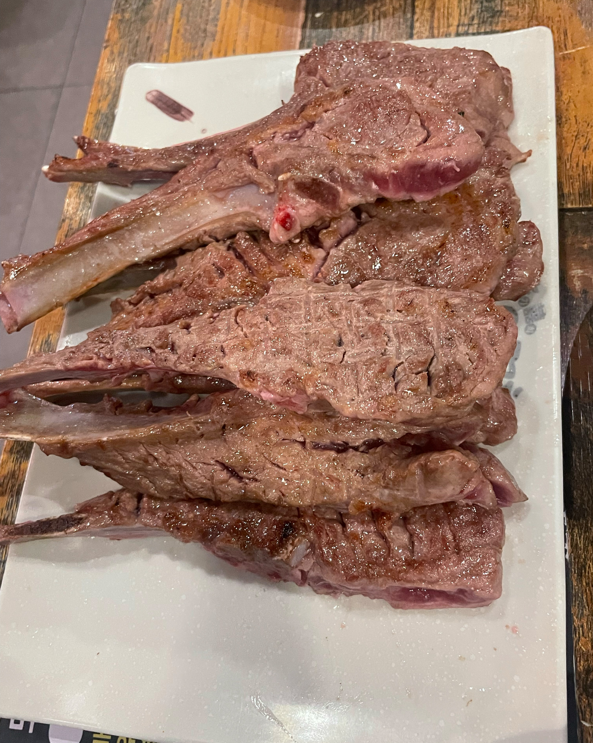 양갈비 먹으러 여기만와요 맛있어요! 잡내없고 건강한 맛 숙주도 너무 맛있고 온면도 최고에요