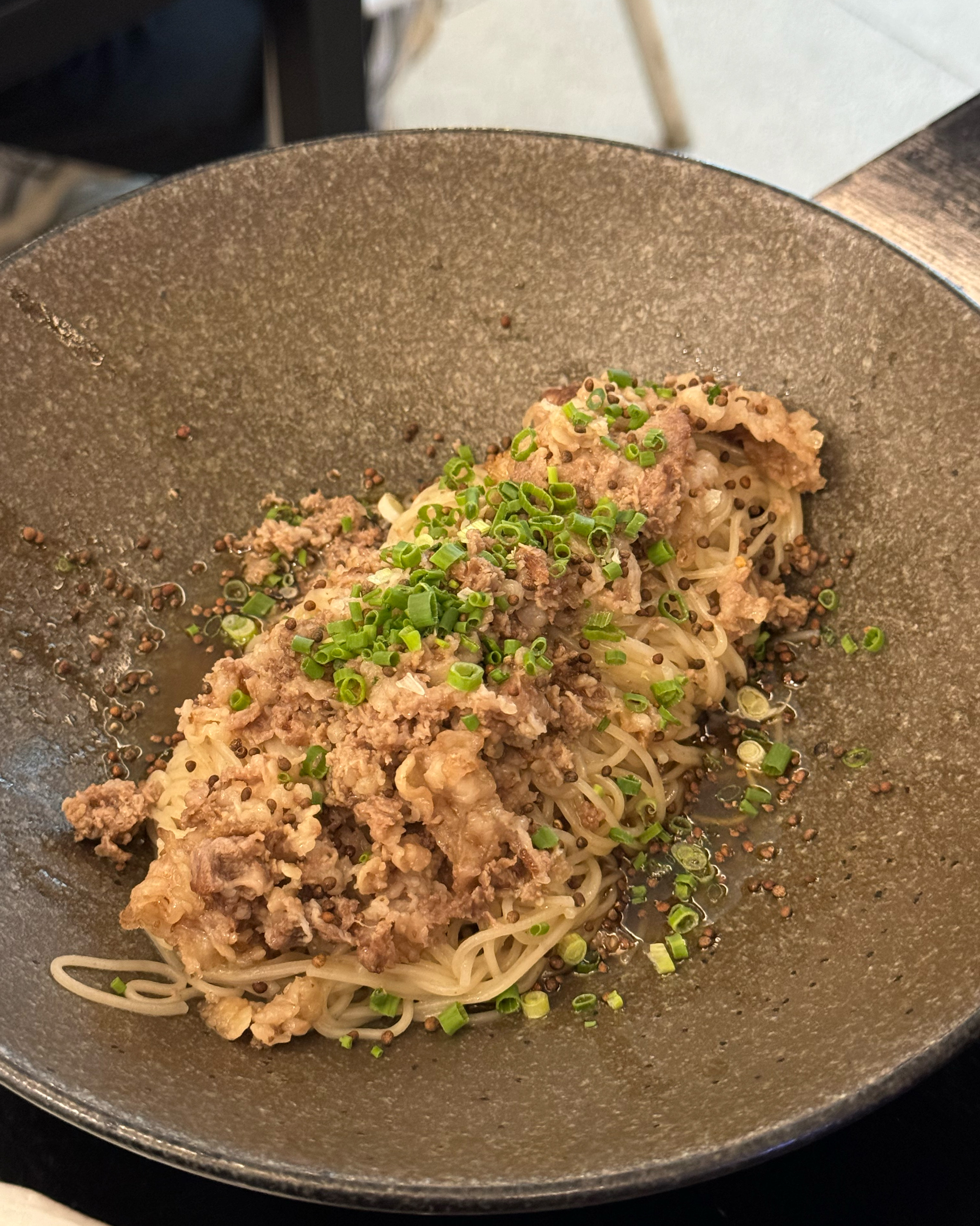  한국 서울 신촌역 주변 퓨전 한식당 맛집 오이지 연남