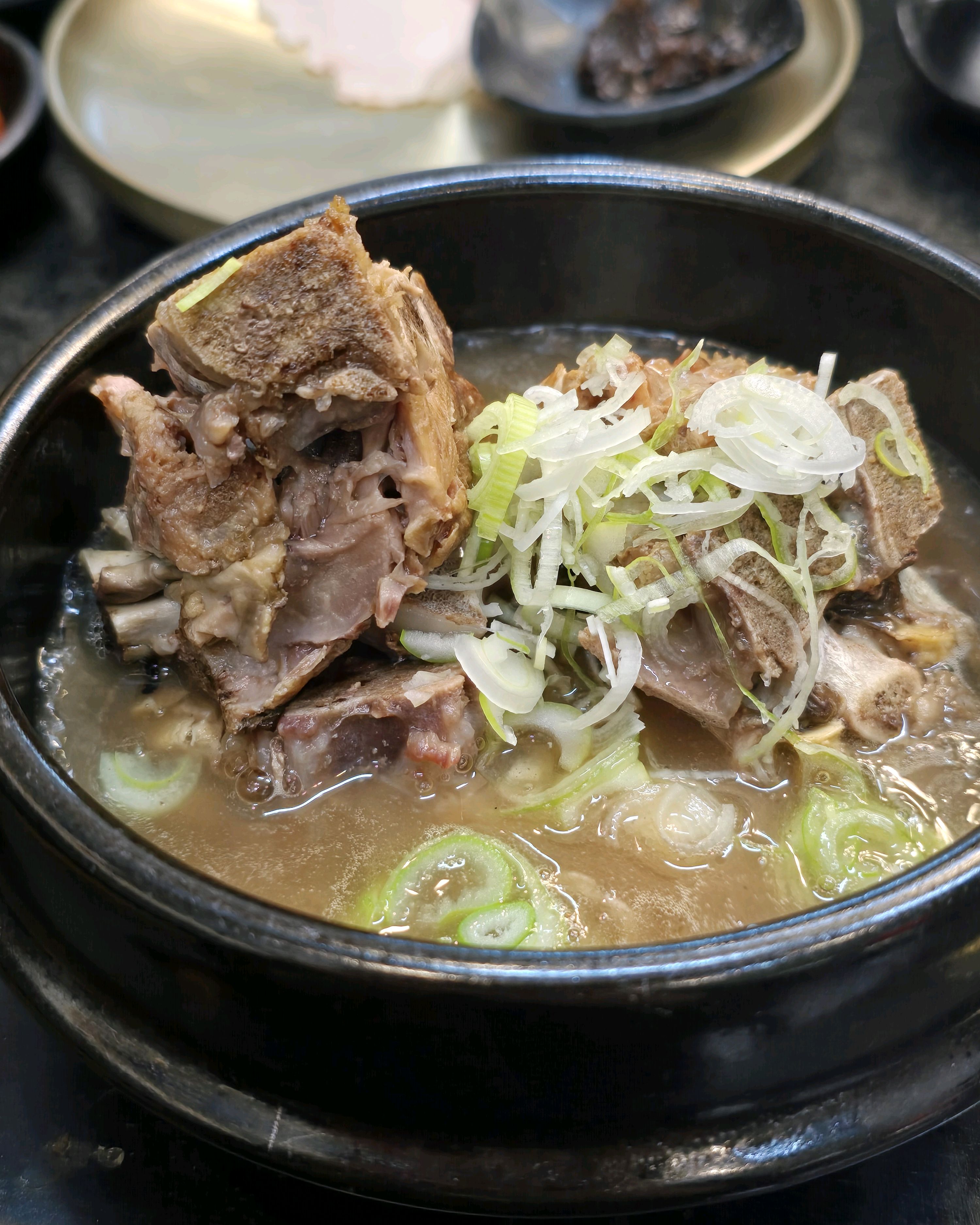 
서울시 송파구 장지동 맛집 트리플본국밥