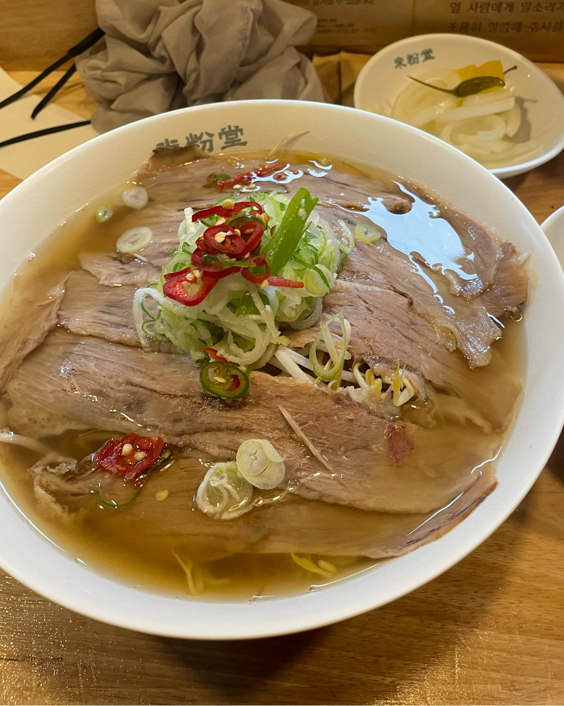 일단 건물에 주차가 편해서 방문하기 좋아요 - 대전 봉명동 맛집 미분당 유성온천역점