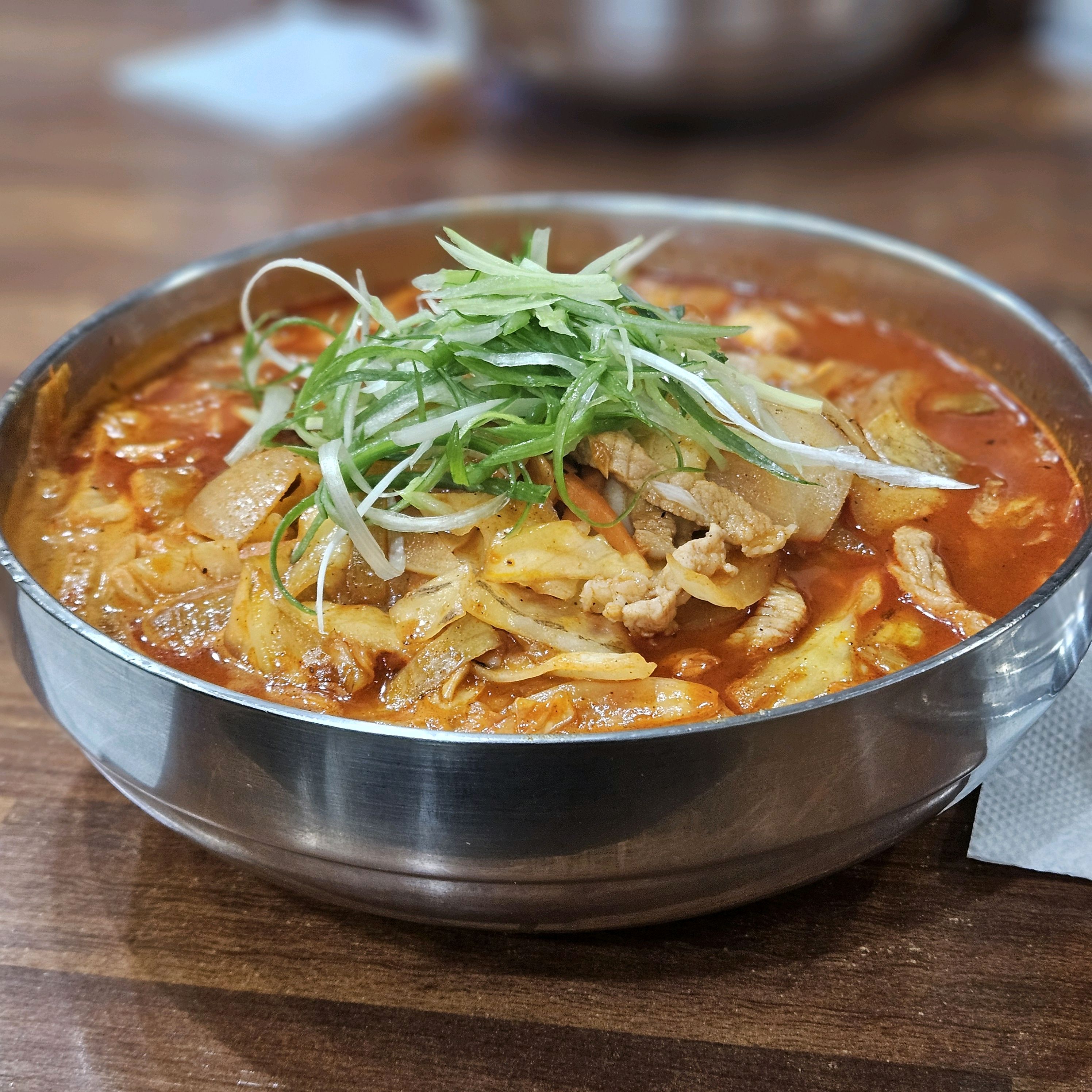
신길온천역식당 한짬뽕 본점