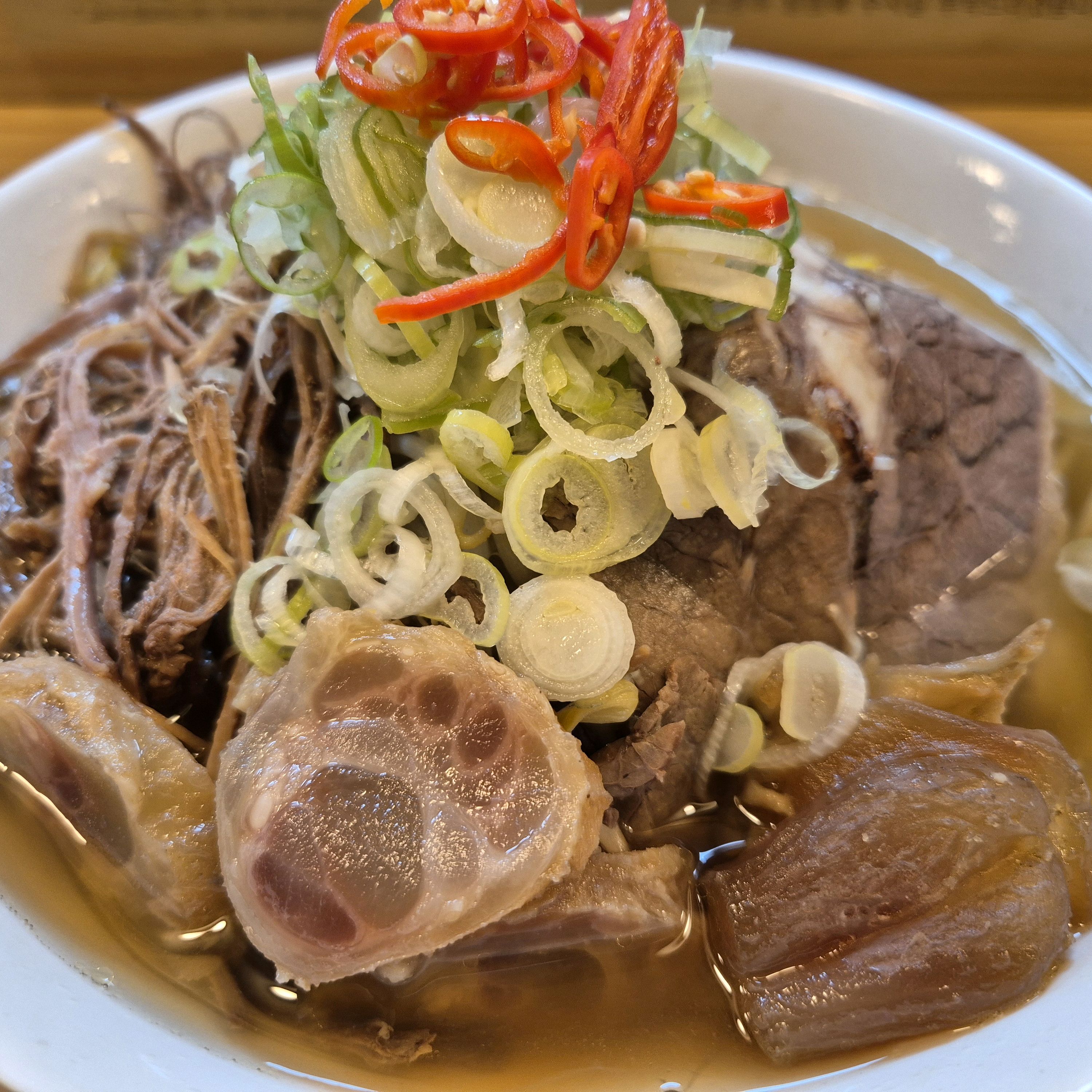 비내리는 선선한 날 미분당은 옳지요. 훈남 사장님께서 항상 면이랑 숙주를 서비스로 더 주셔