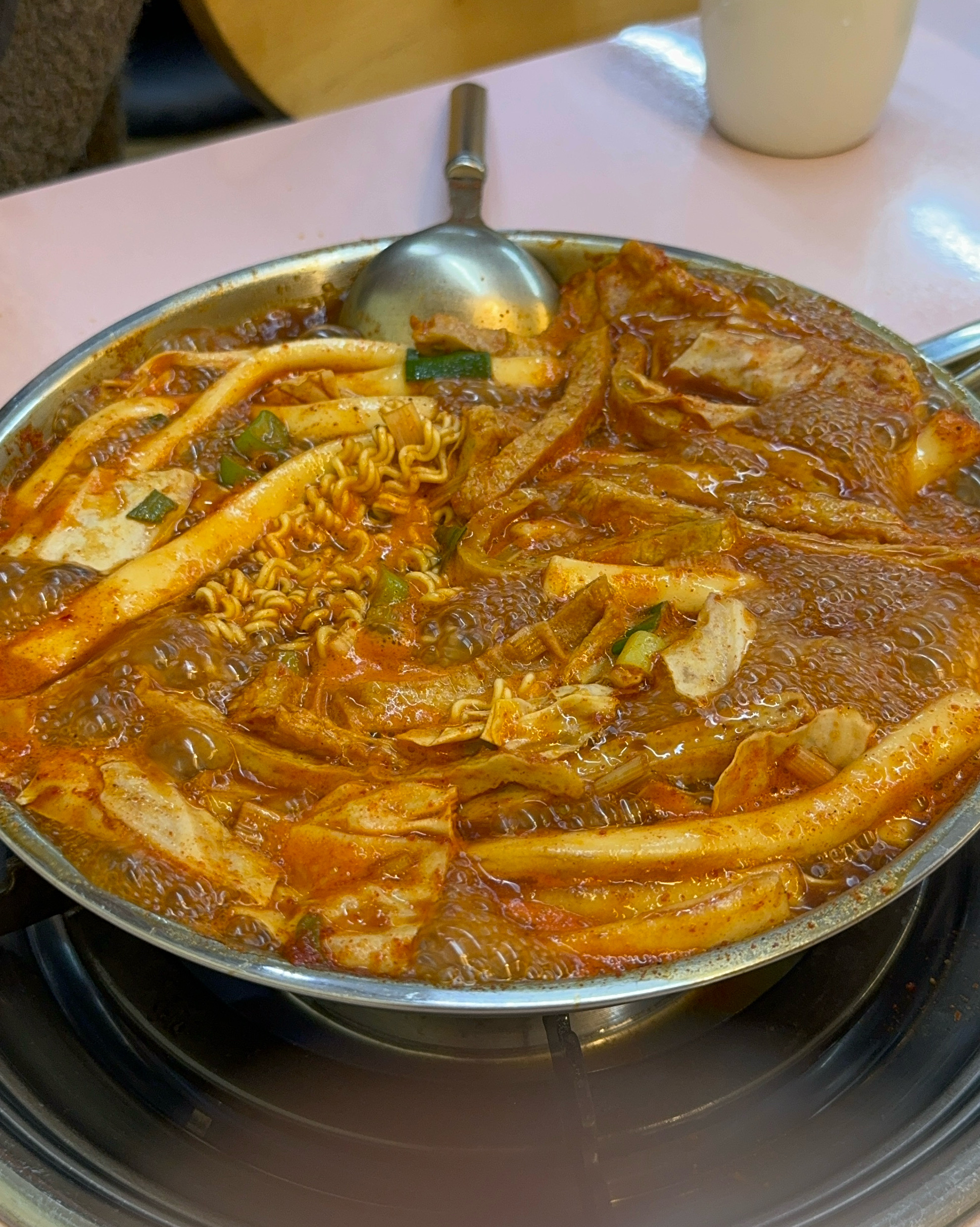 양도 많고 가격도 착해요 볶음밥까지 야무지게 먹고 왔습니다 배 터질 것 같아요 오랜만에 국
