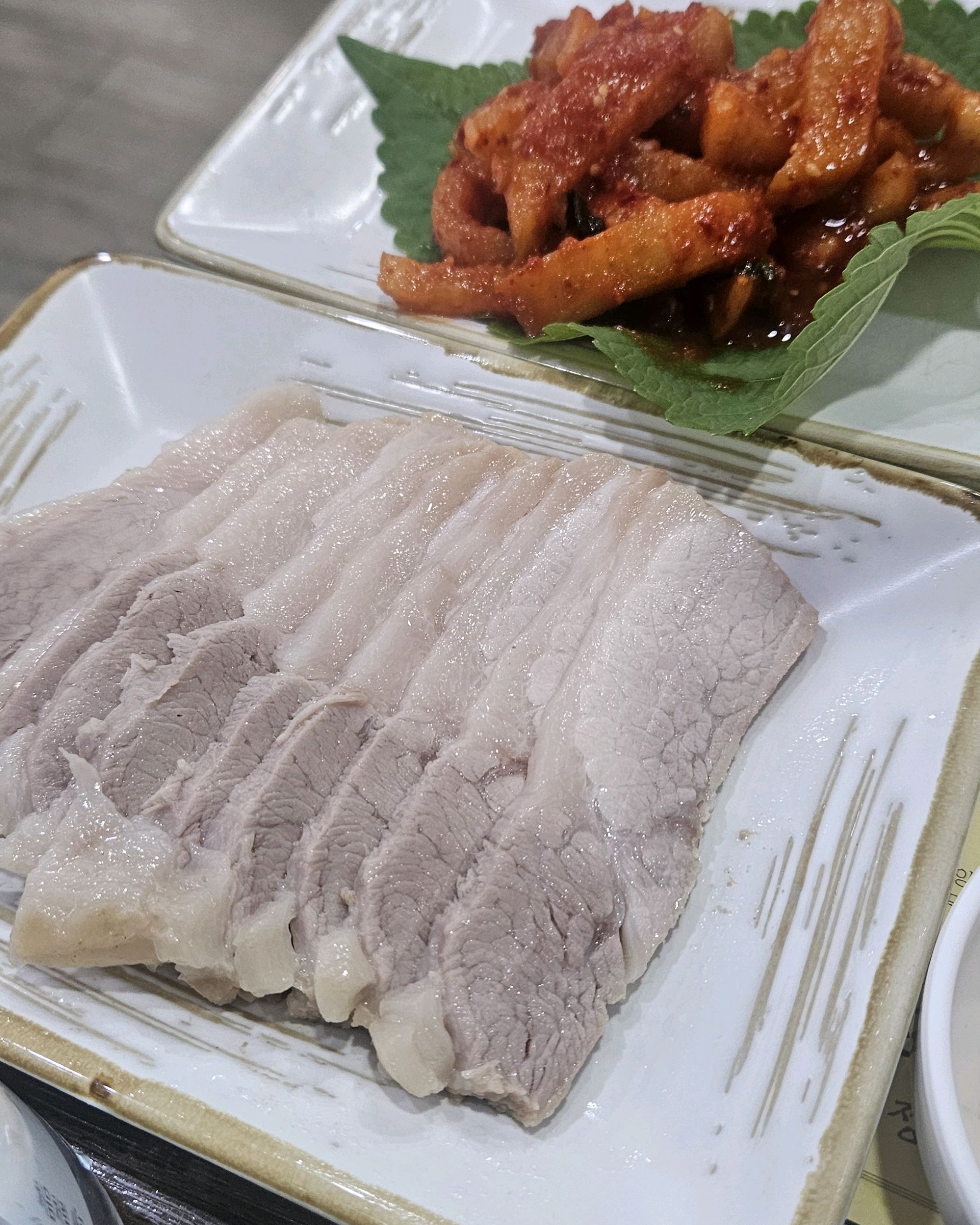 
서울시 송파구 석촌동 맛집 황도바지락칼국수