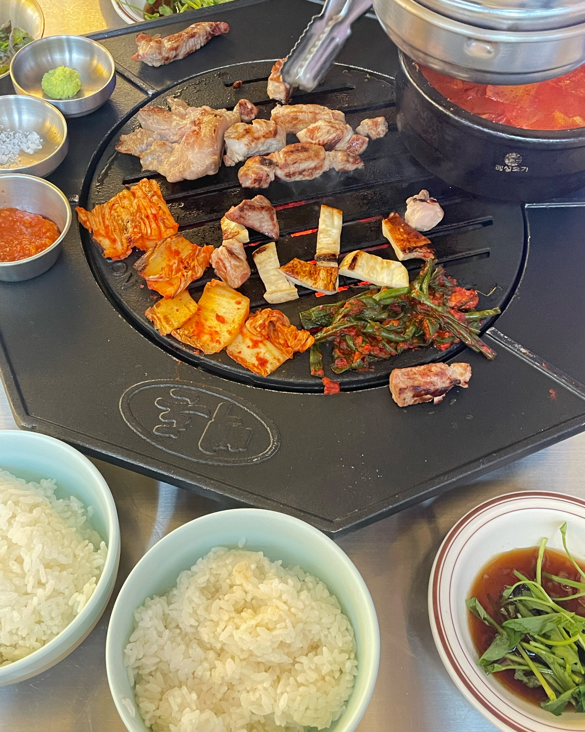 
서울시 강남구 논현1동 맛집 빽돈 신논현직영점