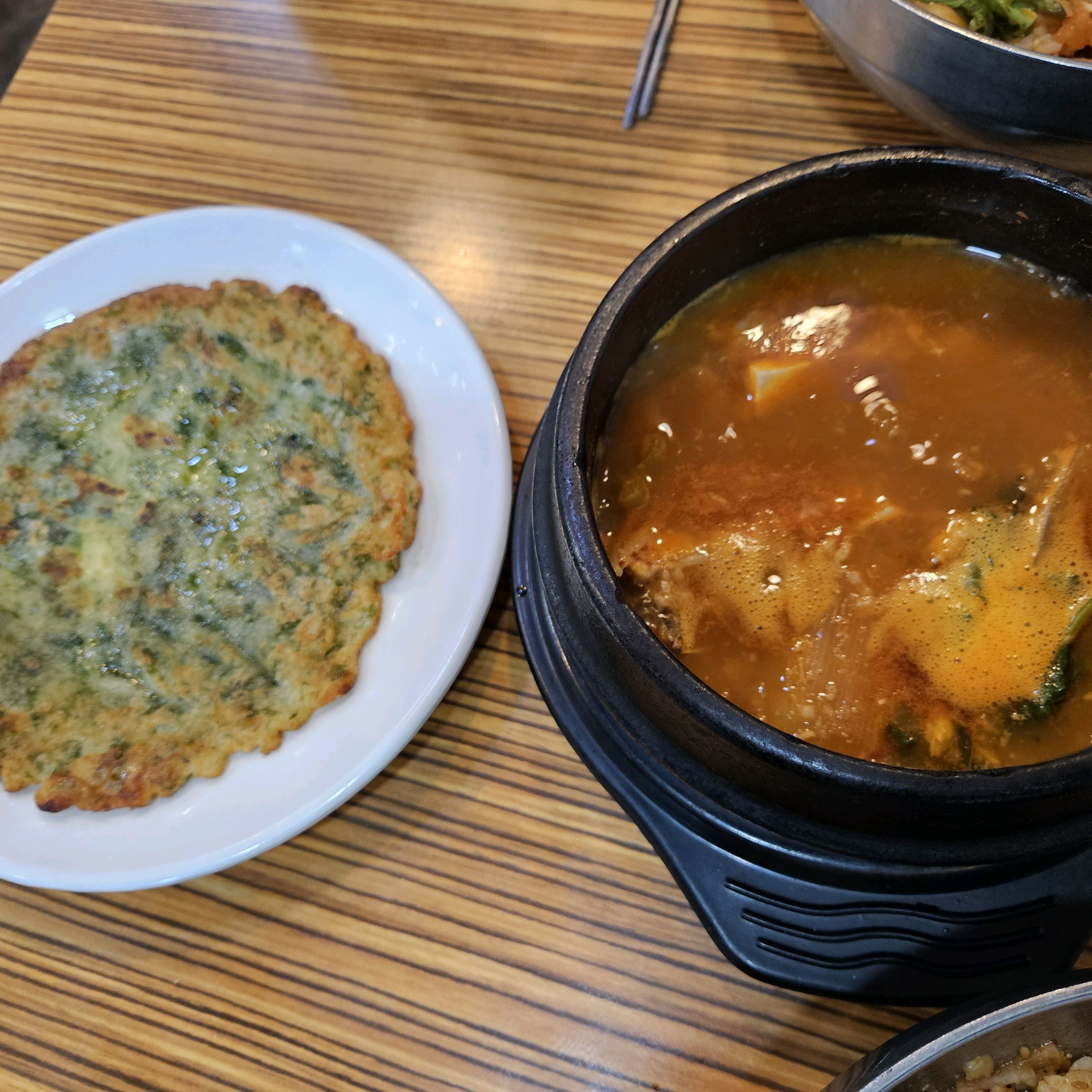 해동용궁사 보고 루지타고 넘어왔어요 - 송정 맛집 송원물회횟집