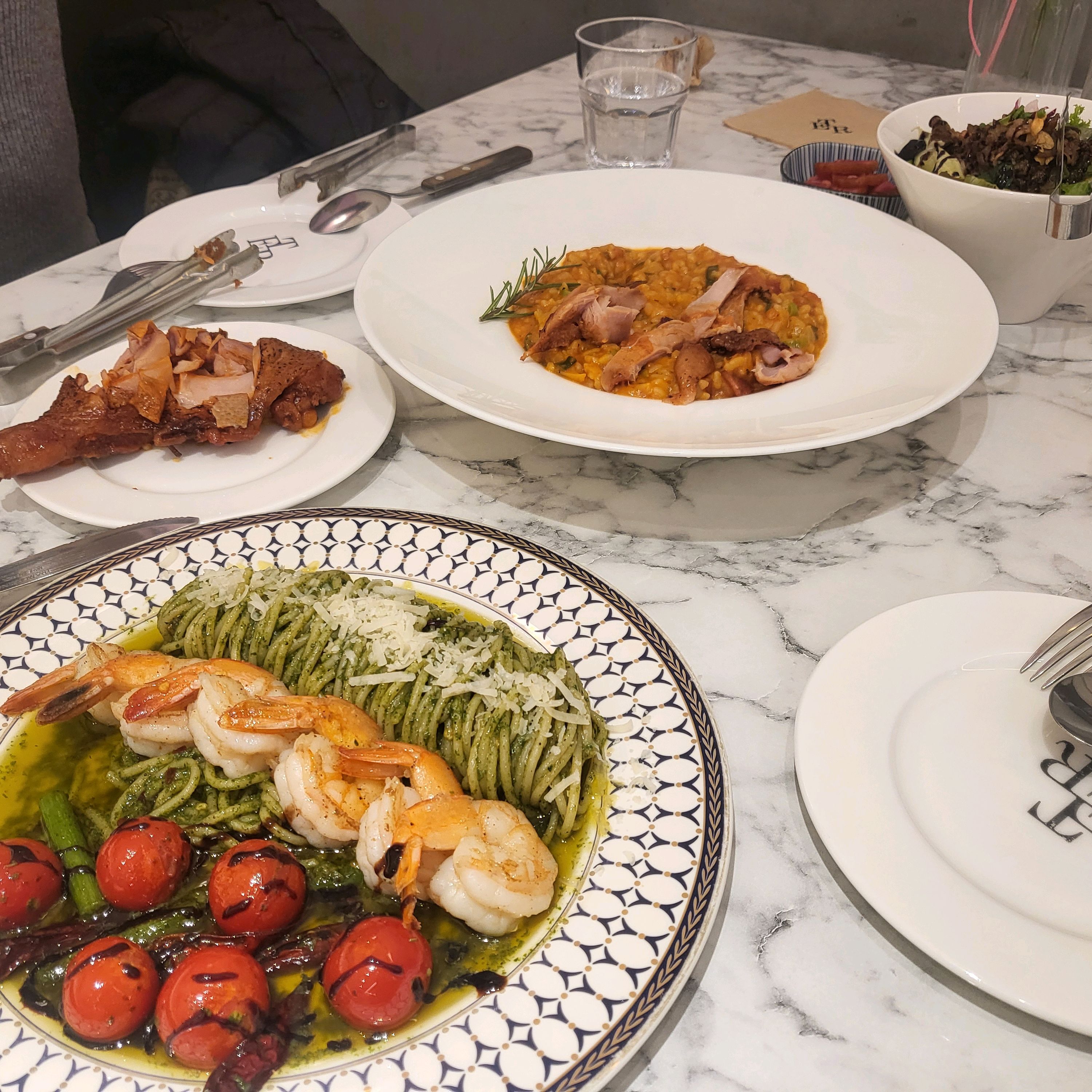 
서울시 강남구 일원본동 맛집 빠레뜨한남 수서역점