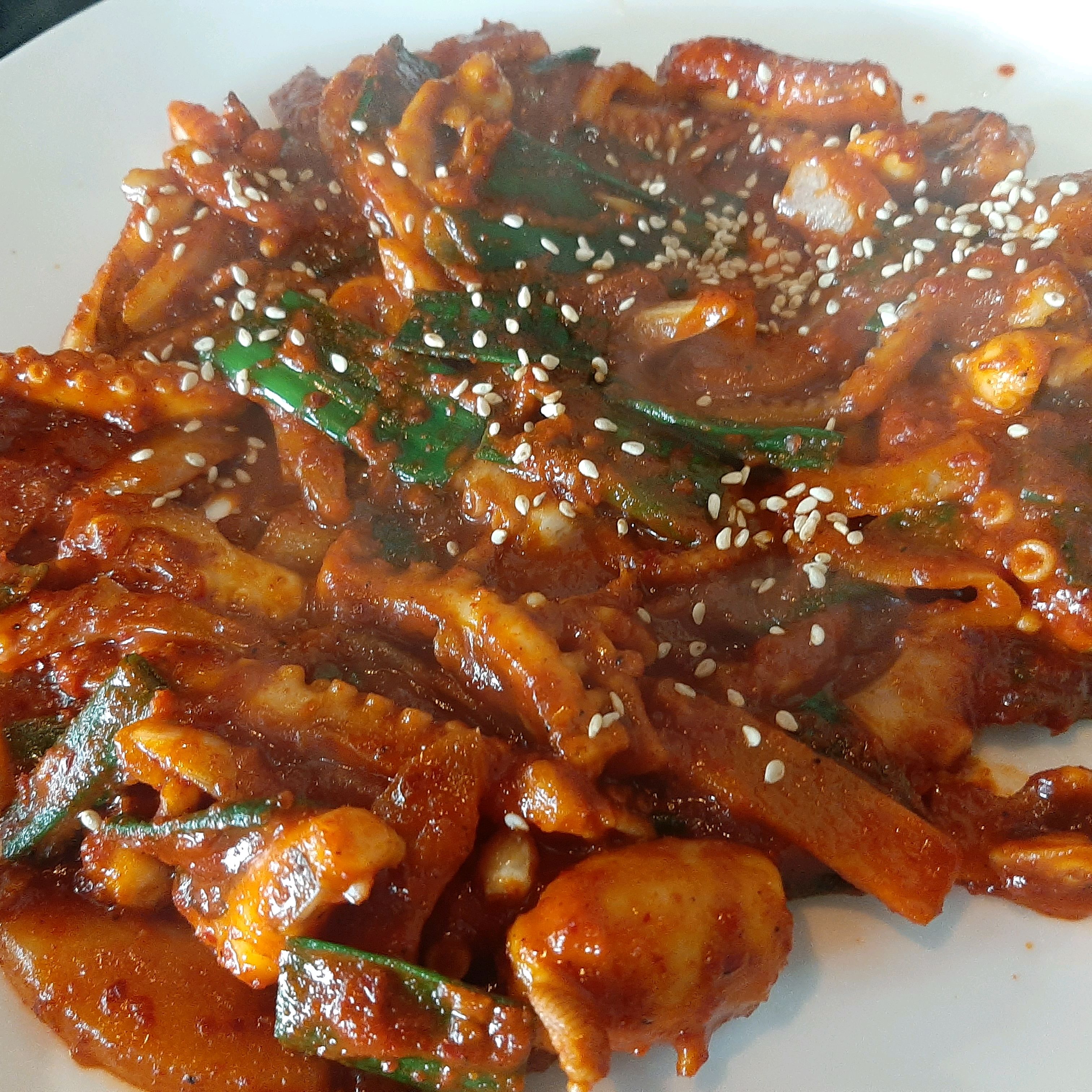  한국 서울 명동역 주변 해산물 전문점 맛집 비진도 전복구이