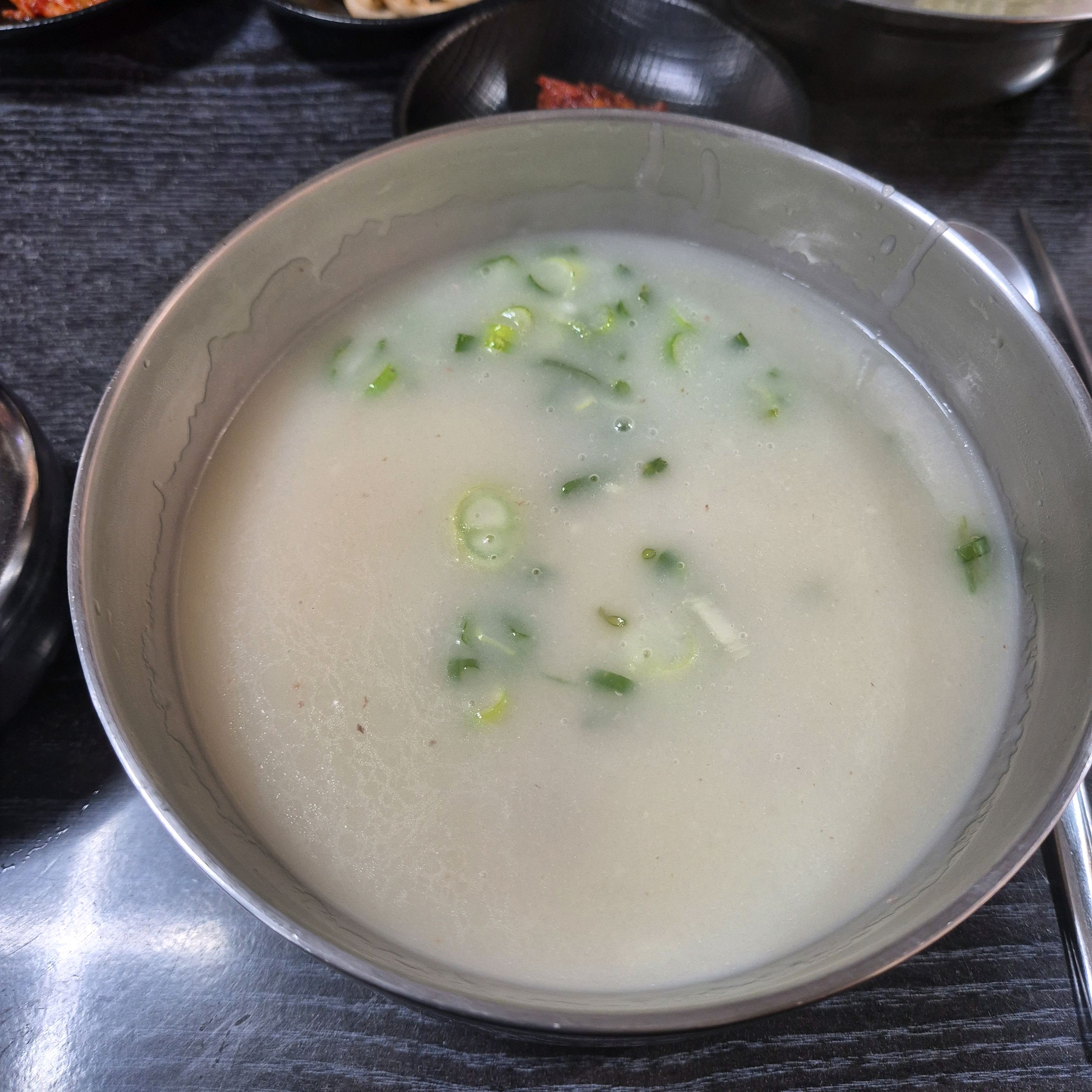 
천안역식당 화성식당